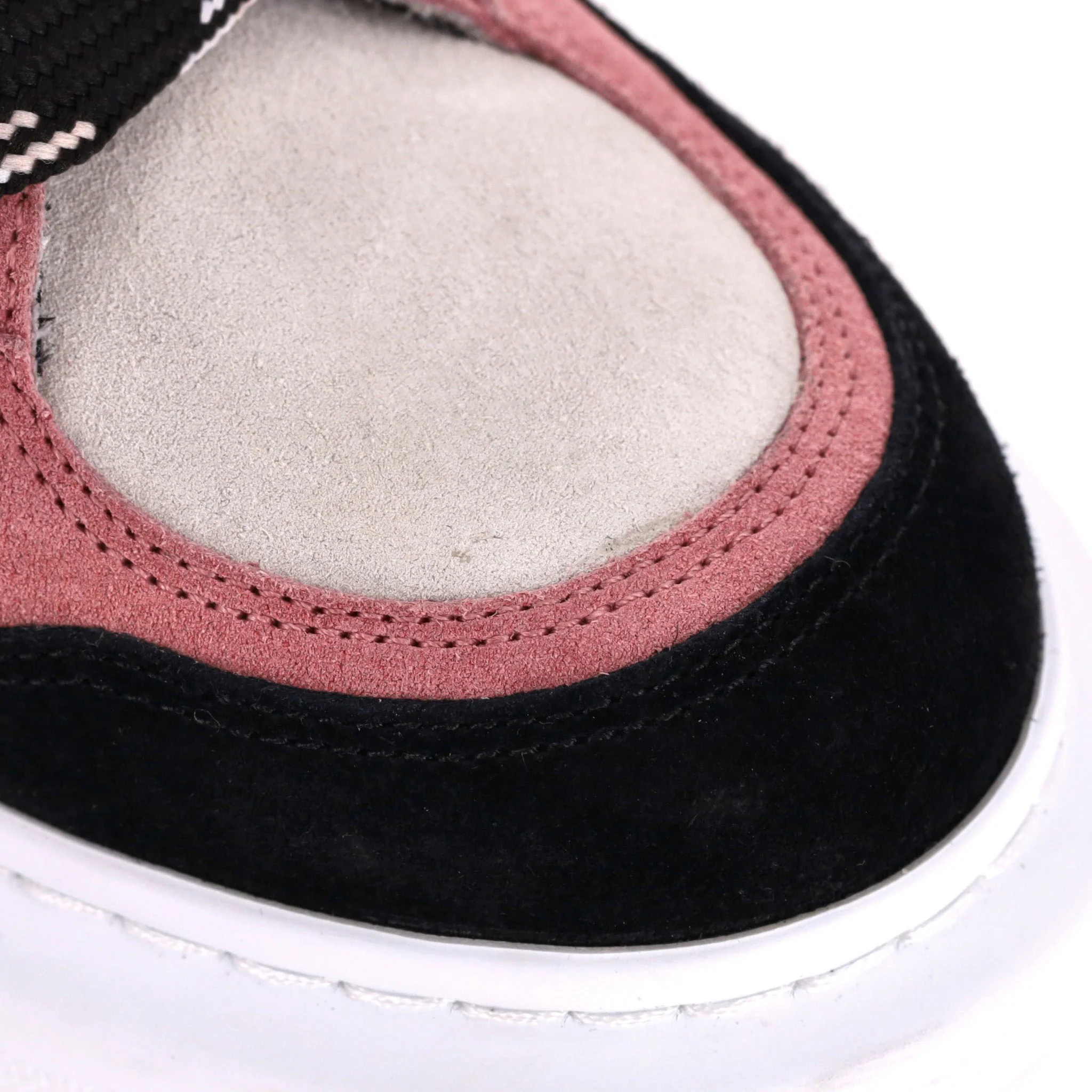 Alexander McQueen Oversized Low-Top Suede Sneakers. Size 39 - Image 9