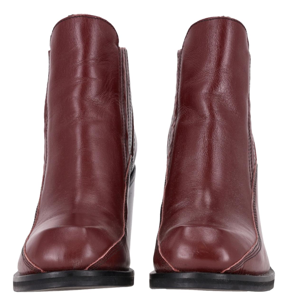 Alexander McQueen Block Heel Leather Chelsea Boots. Size 38 - Image 2