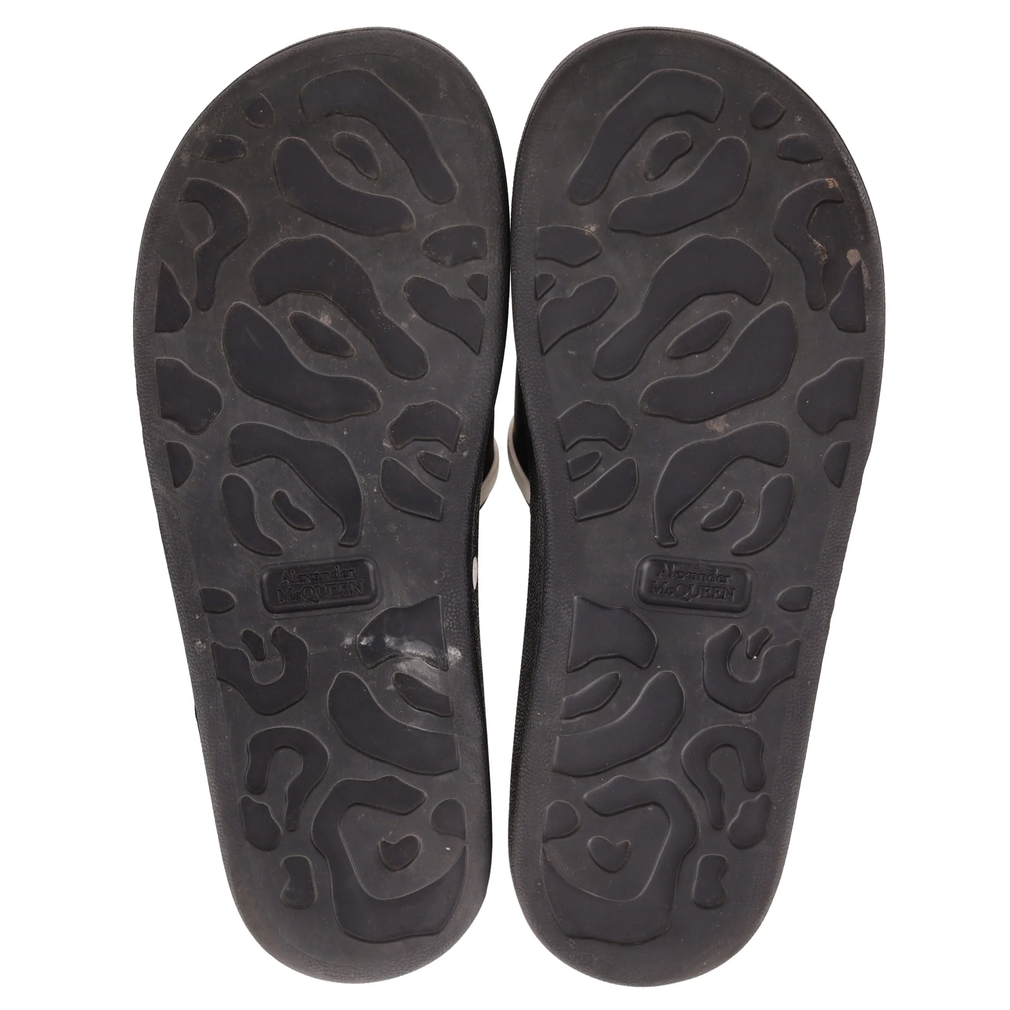 Alexander McQueen Logo Rubber Sliders. Size 42 - Image 6