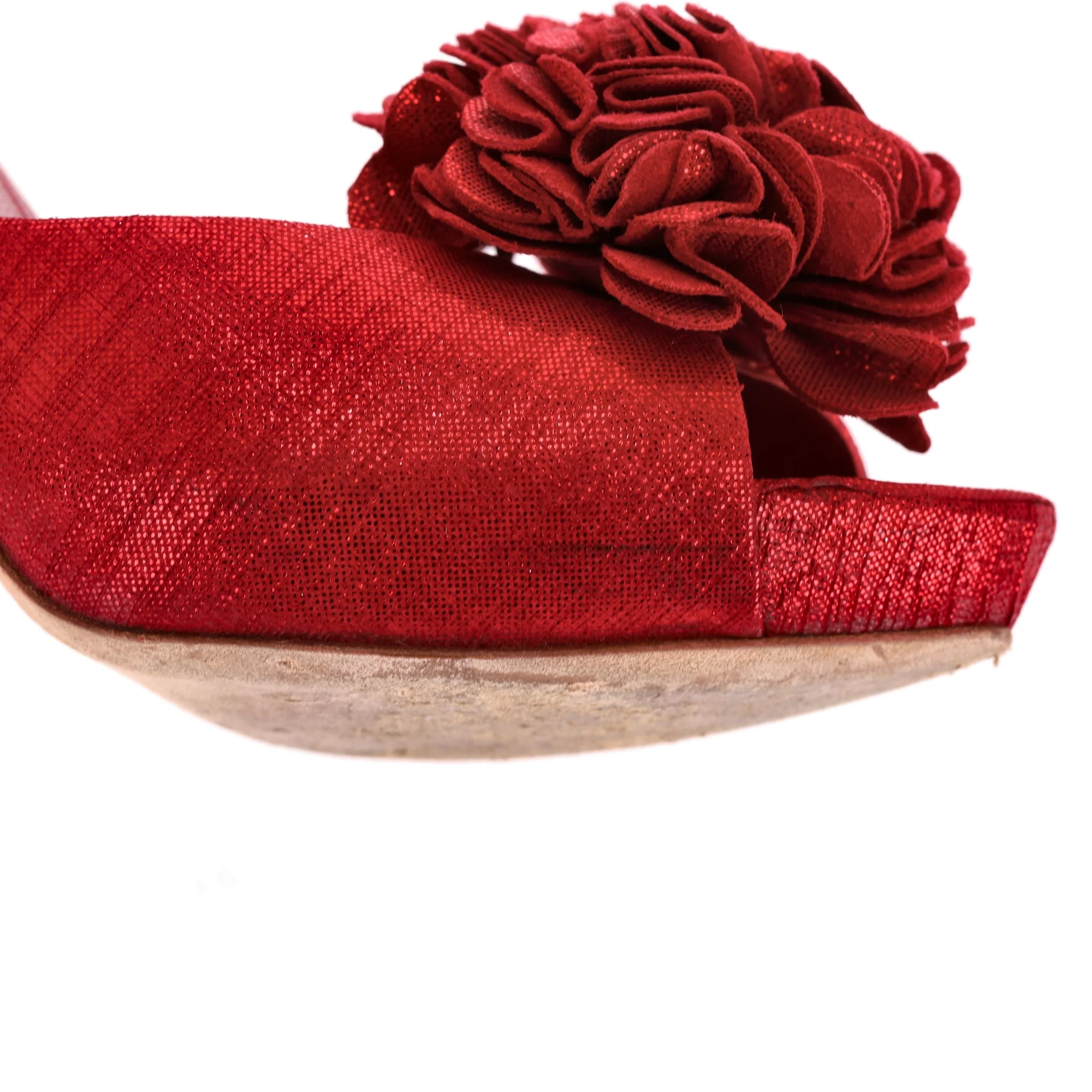 Alexander McQueen Metallic Fabric Flower Embellished Pumps. Size 37 - Image 8