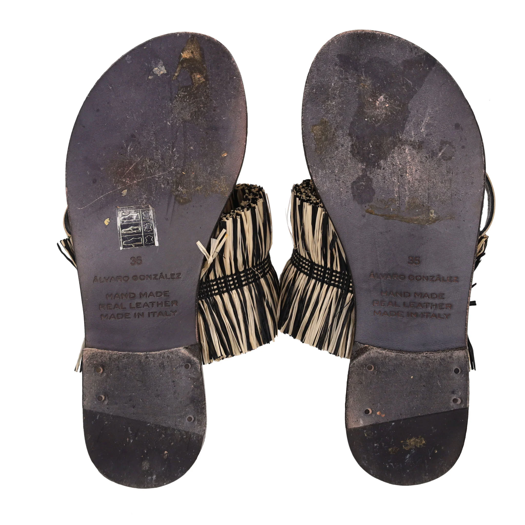 Alvaro Gonzalez Raffia Fringe Thong Leather Sandals. Size 35 - Image 6