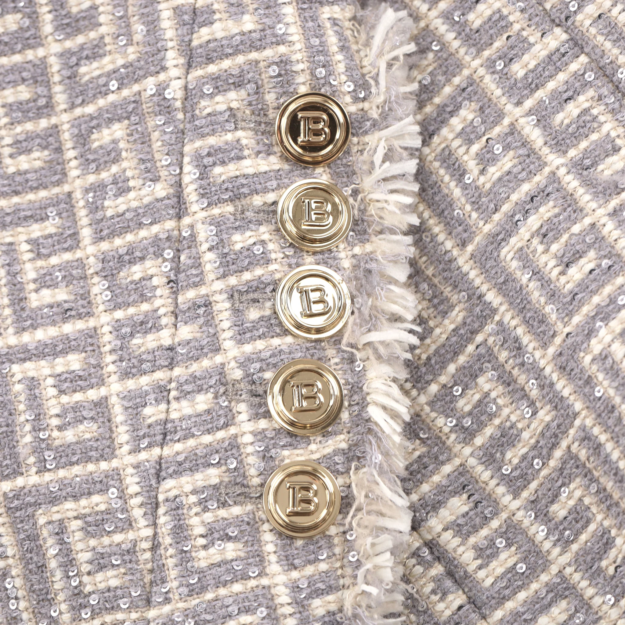 Balmain Fringed Sequin-Embellished Tweed Monogram Blazer. Size 38FR - Image 5