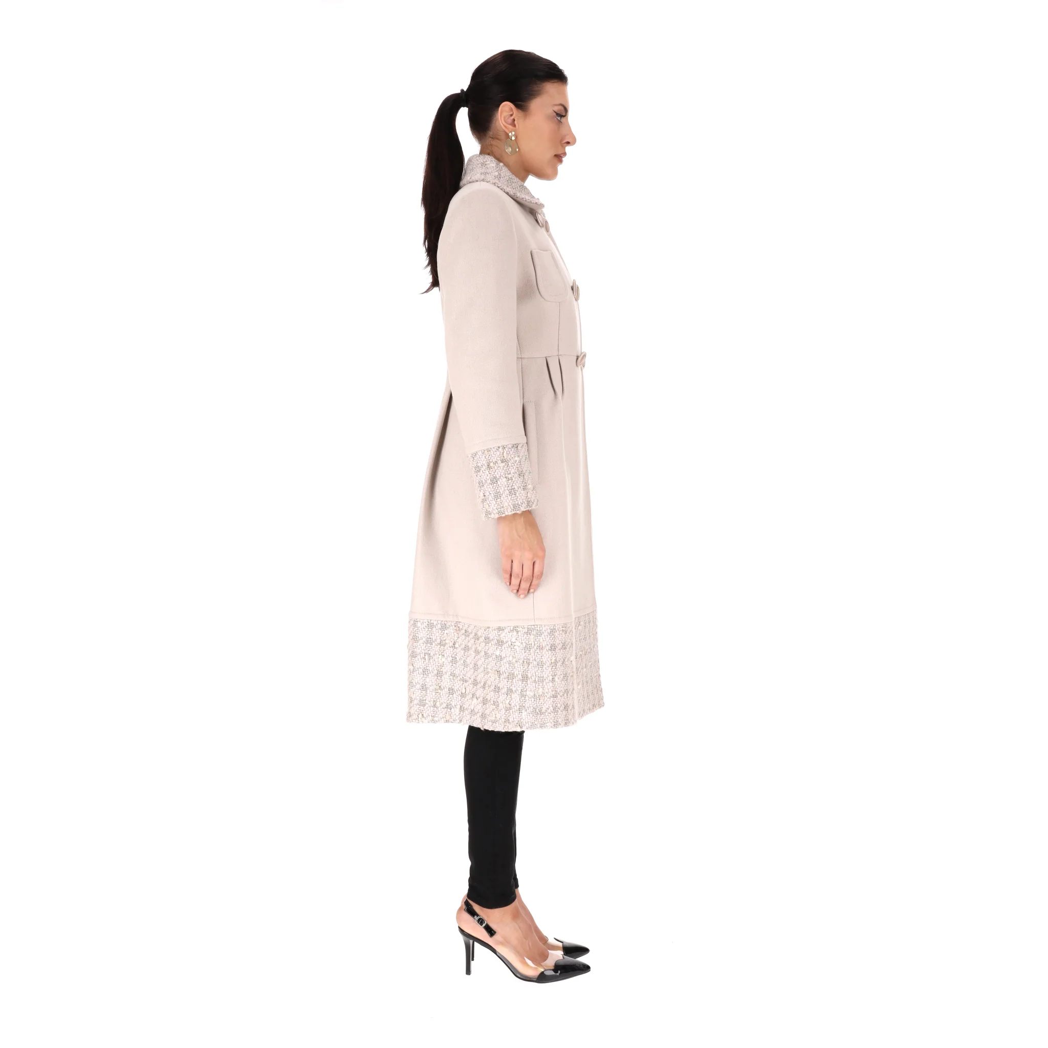Blumarine Virgin Wool & Alpaca Blend Coat With A Tweed Trim. Size 44IT - Image 3