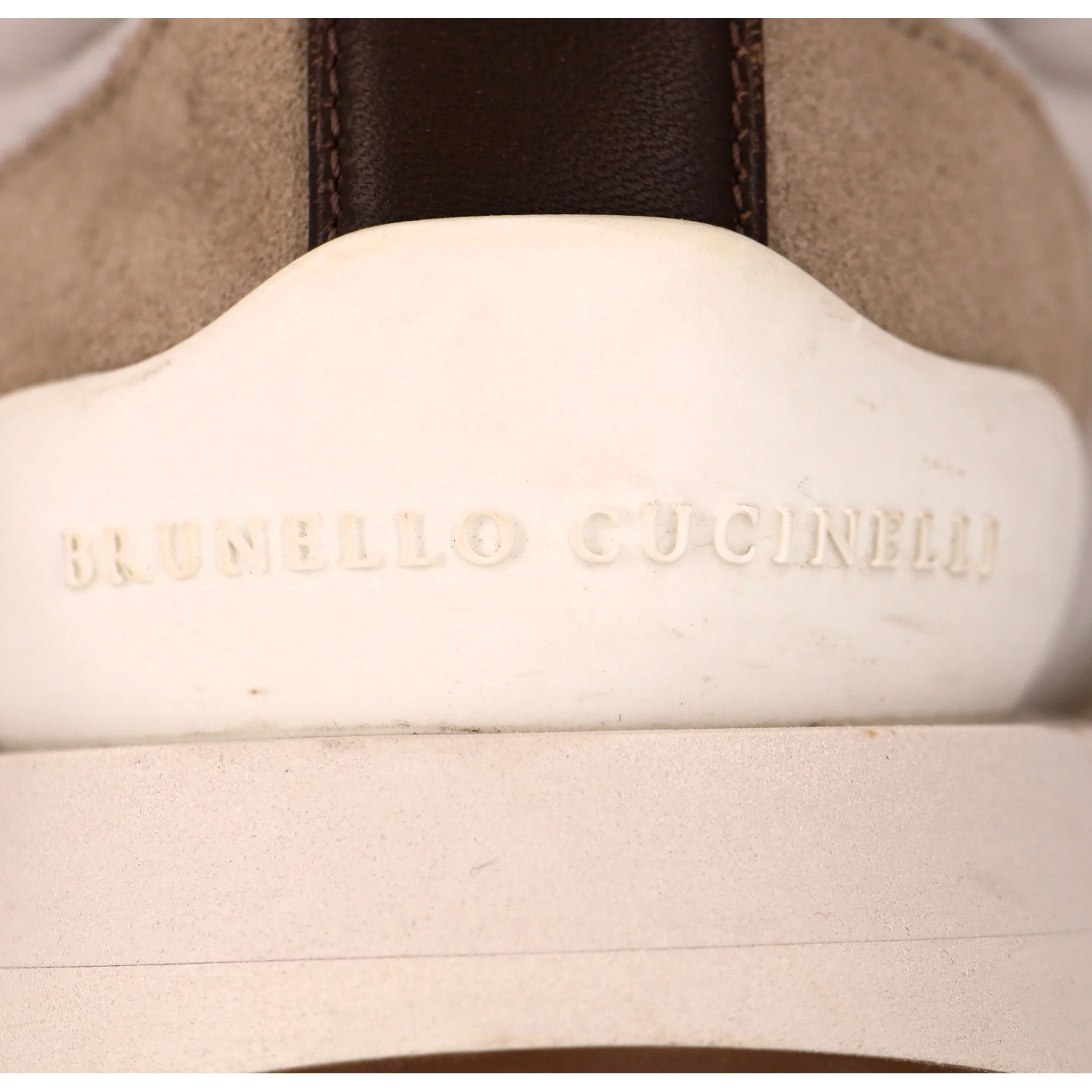 Brunello Cucinelli Monili Bead Emebellished Suede Sneakers. Size 37 - Image 7