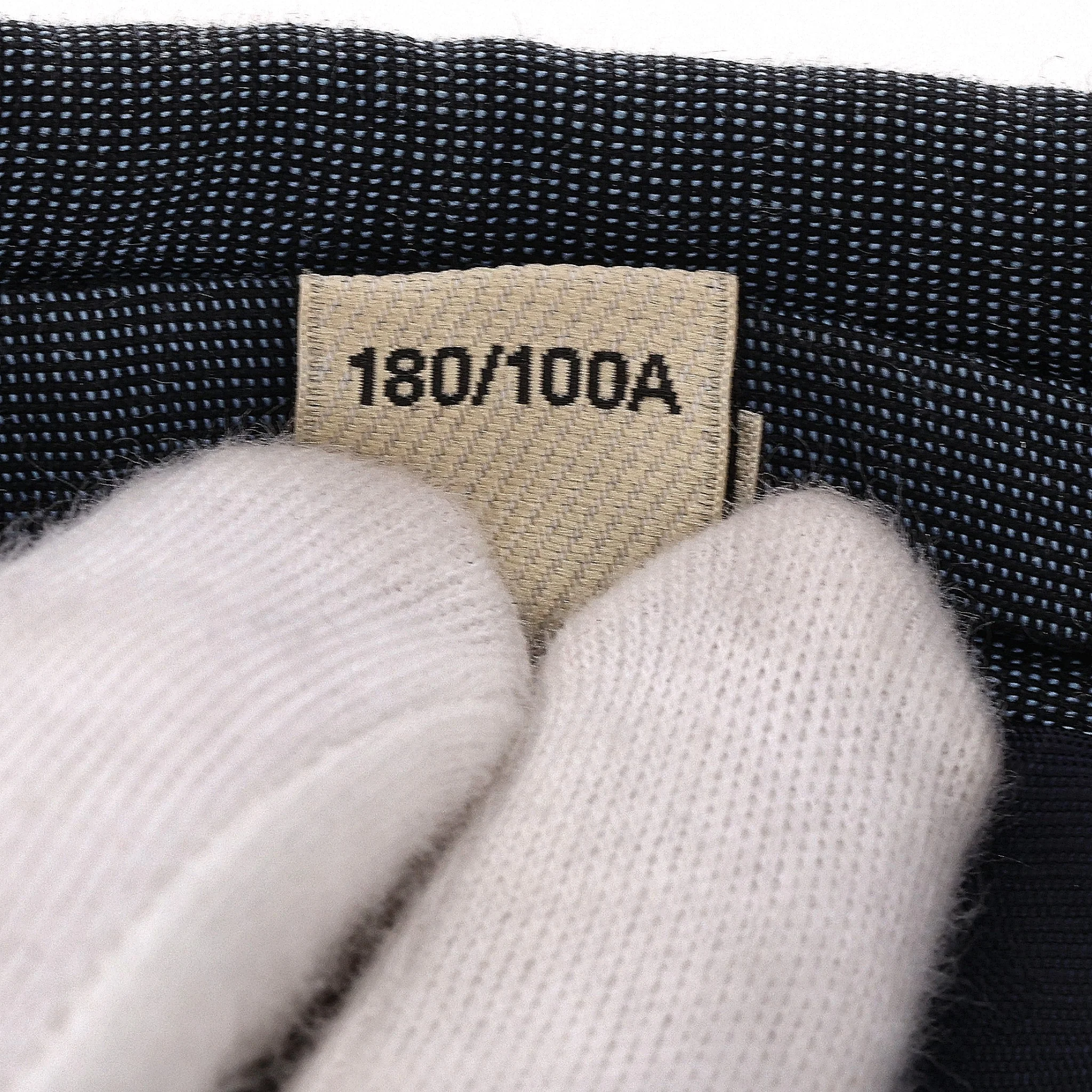 Burberry London Cotton & Silk Blend Trouser Suit Jacket. Size 54IT - Image 10