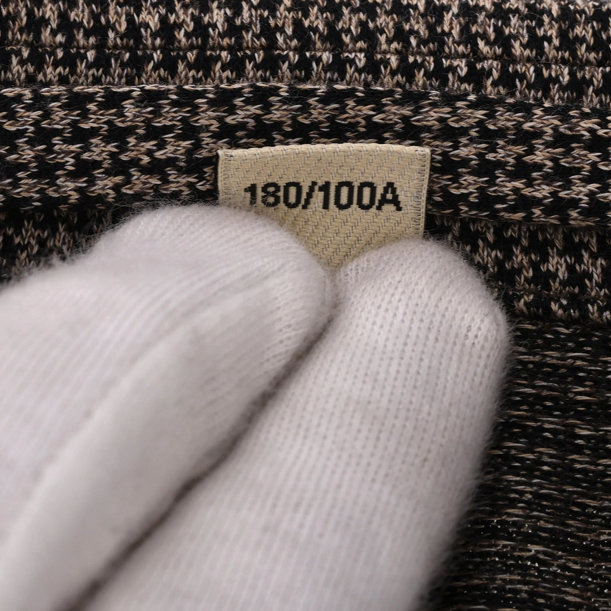 Burberry London Wool & Cotton Blend Jacket. Size 52FR - Image 9