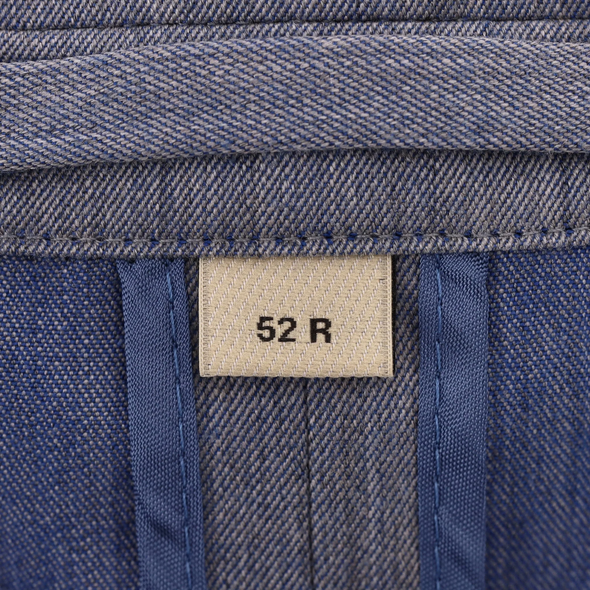 Burberry London Virgin Wool Jacket. Size 52IT - Image 7