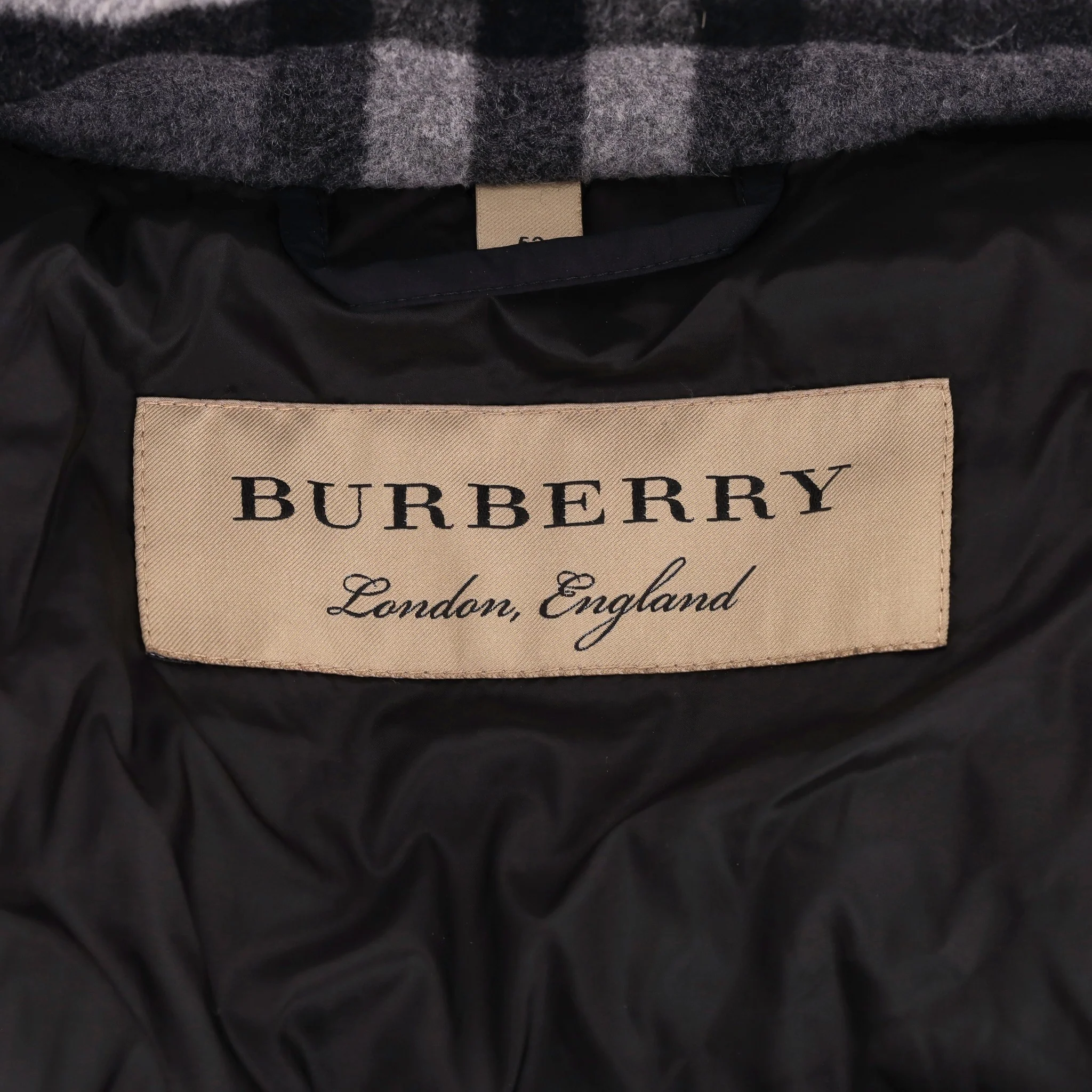 Burberry Quilted Down Puffer Coat/Jacket. Size 52IT - Image 7