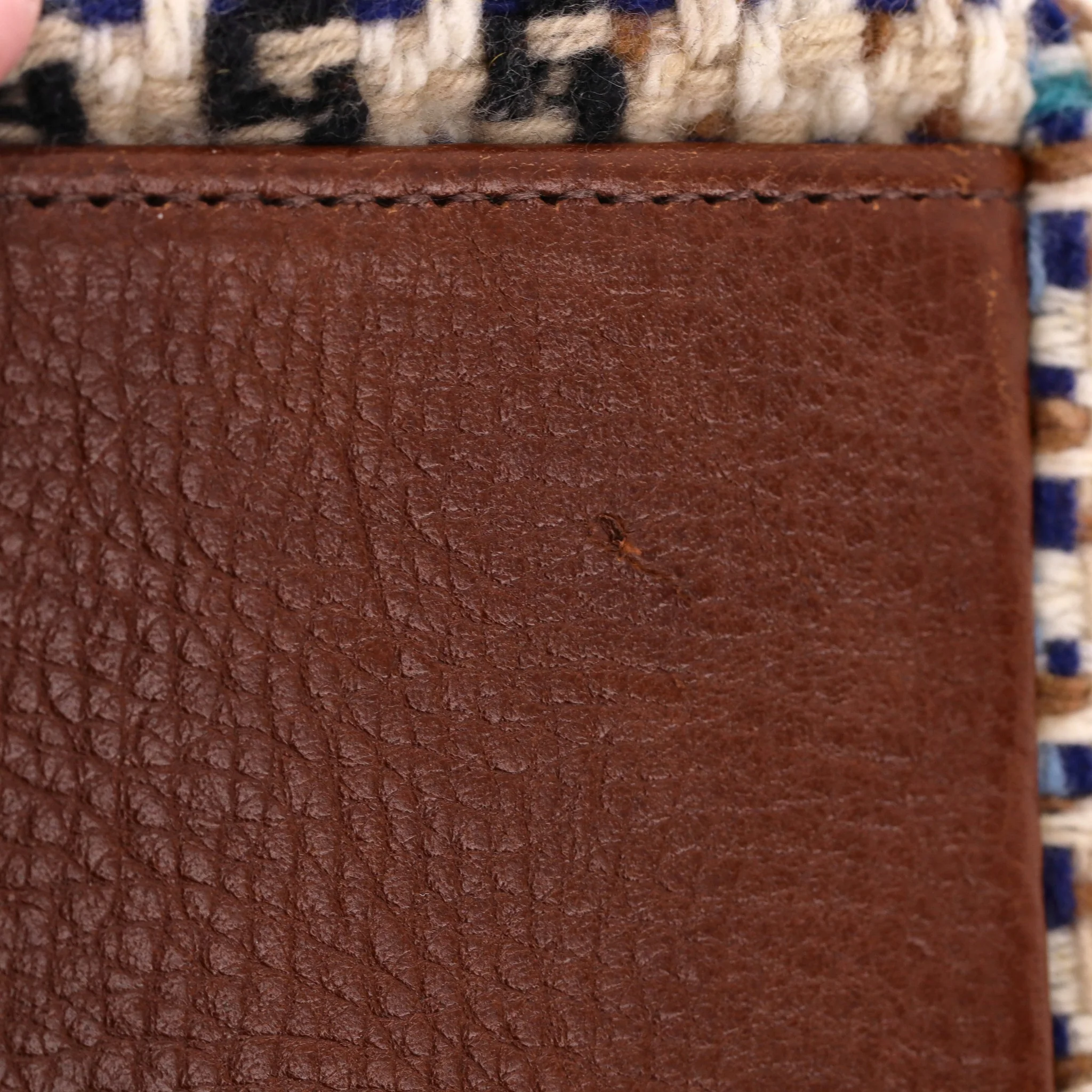 Burberry Woven Wool Handbag - Image 10