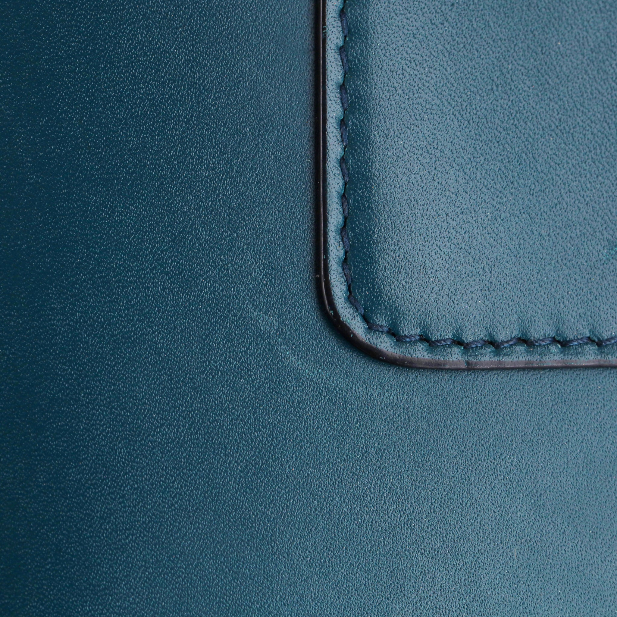 Bvlgari Serpenti Forever Calfskin Leather Bag - Image 13