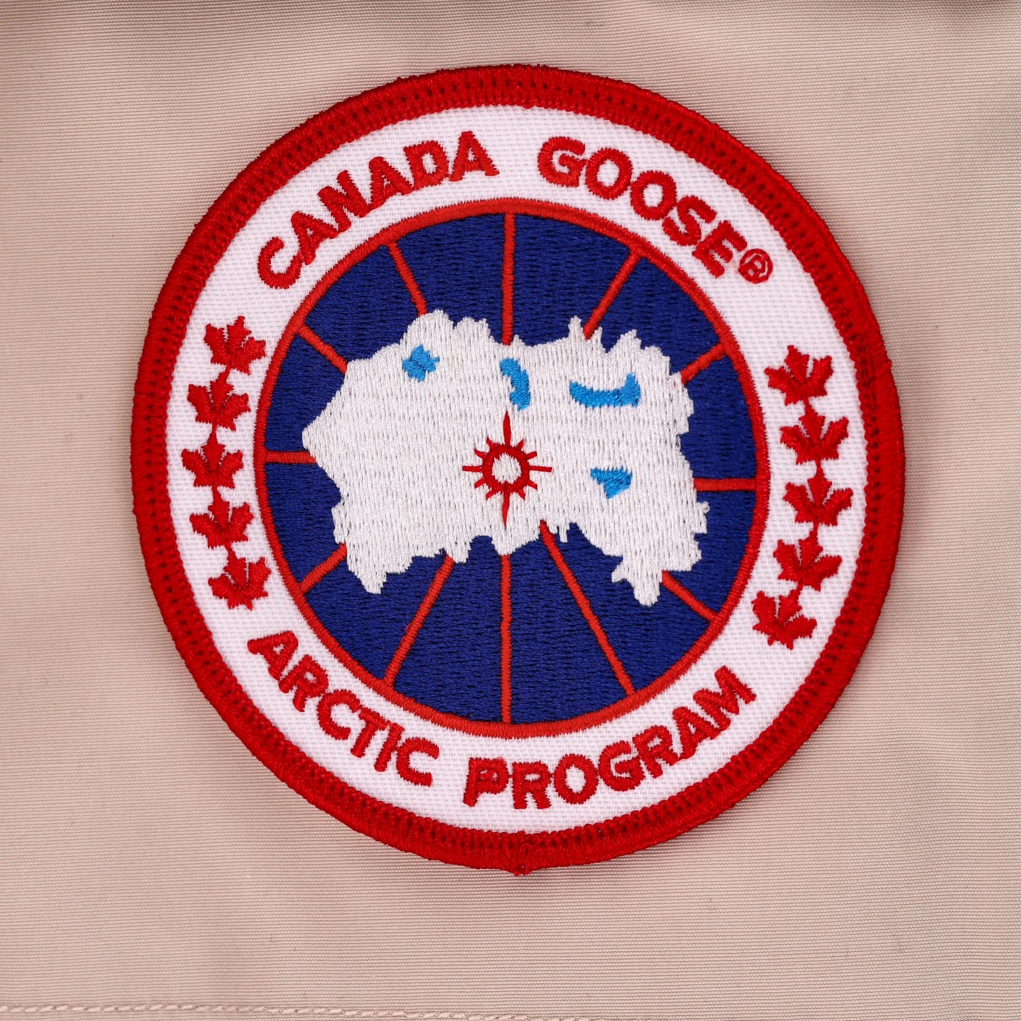 Canada Goose Down Expedition Parka Jacket. Size XL - Image 6