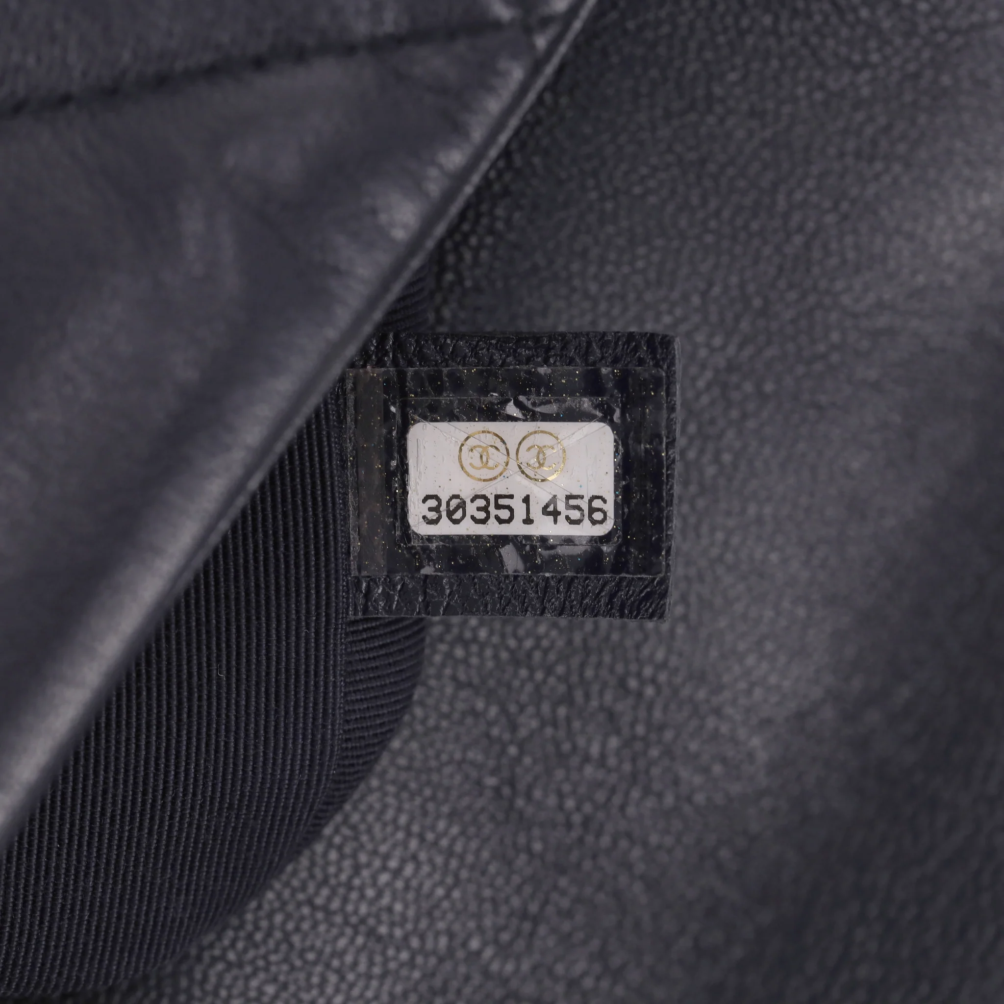 Chanel Quilted Lambskin 19 Large Model Flap Bag - Image 10