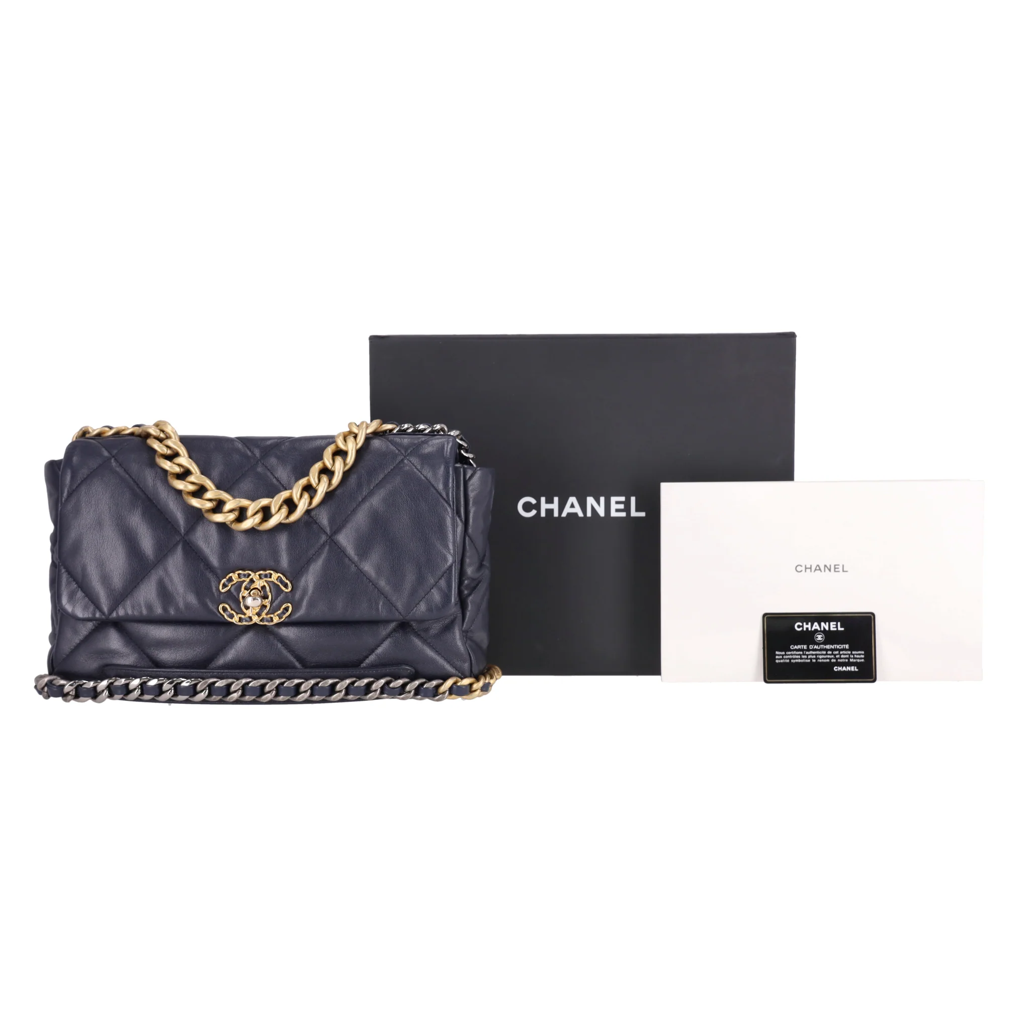 Chanel Quilted Lambskin 19 Large Model Flap Bag - Image 3