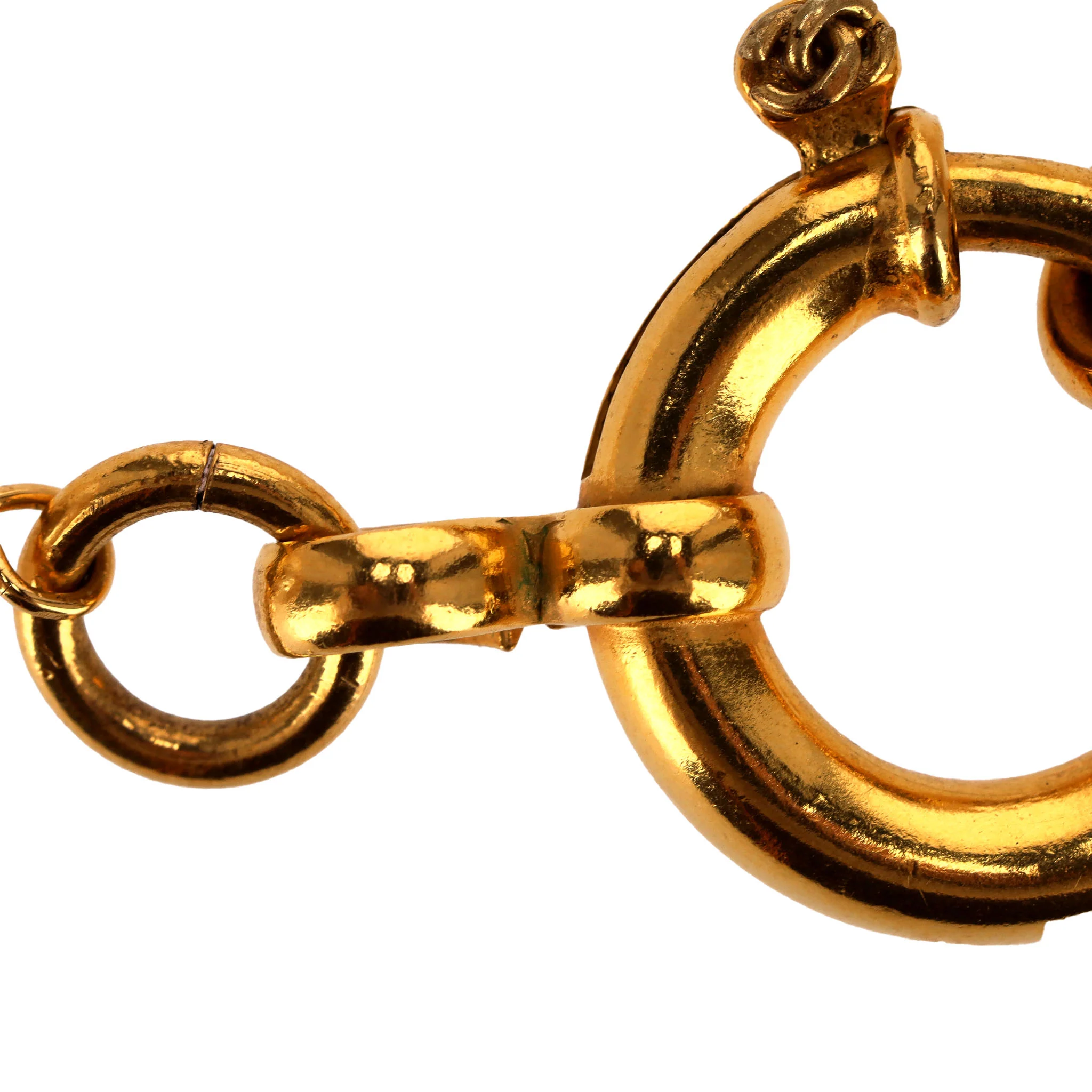 Chanel 1990's Rare Vintage 'CC' Logo 24k Gold Plated Medallion Pearl Necklace - Image 11