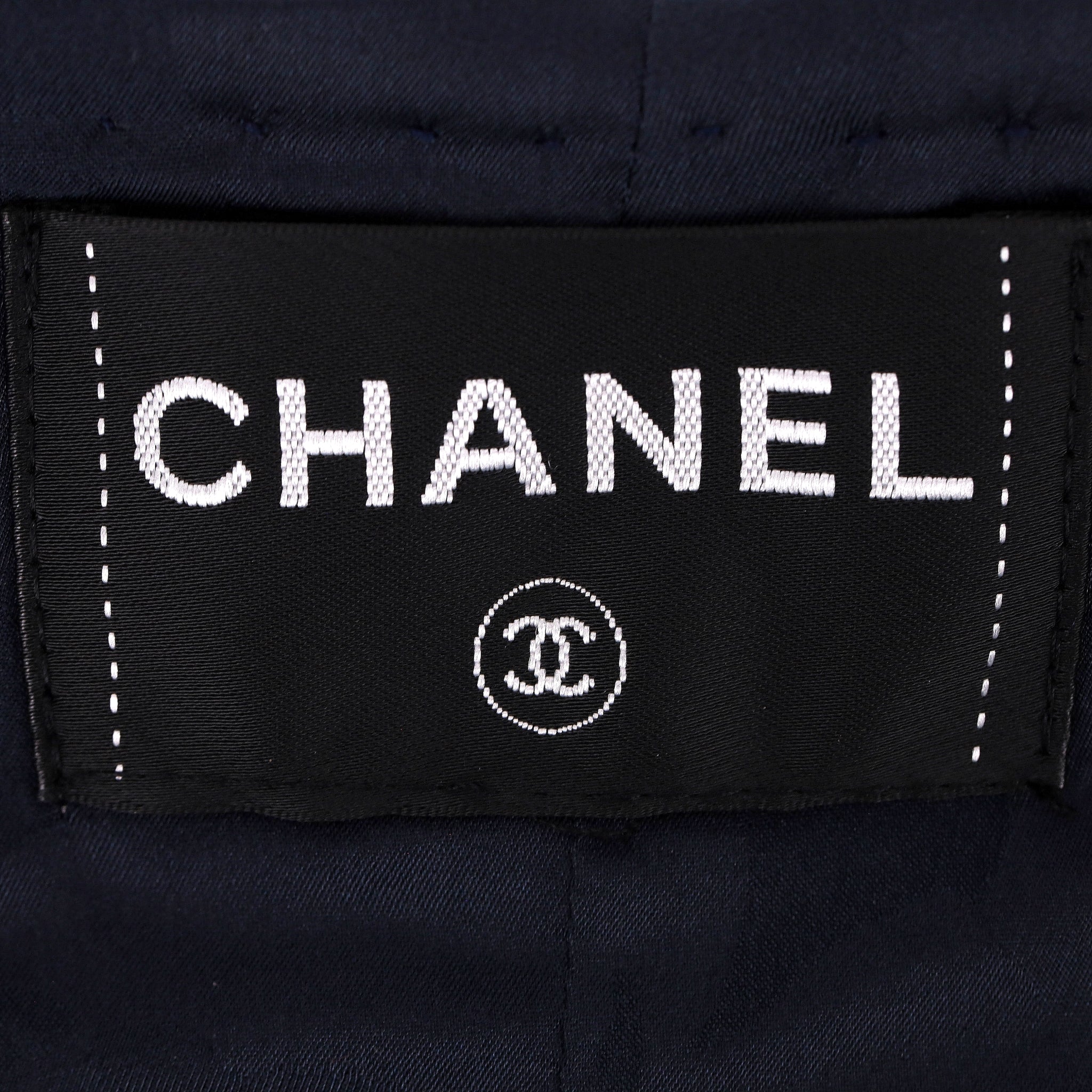 Chanel 2021 Wool Jacket With 'CC' Logo Detail Crystal Buttons. Size 38FR - Image 7