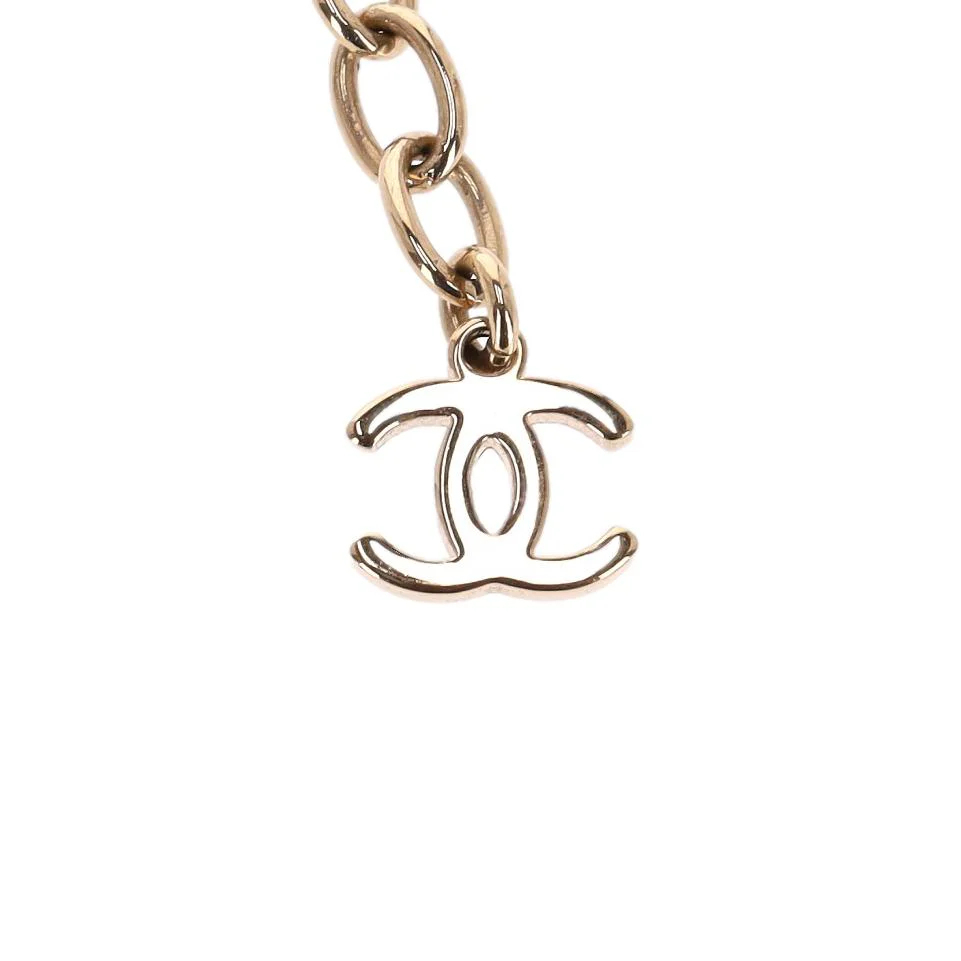 Chanel Pearl Choker Necklace With Crystal Embellished 'Chanel' Signature - Image 7