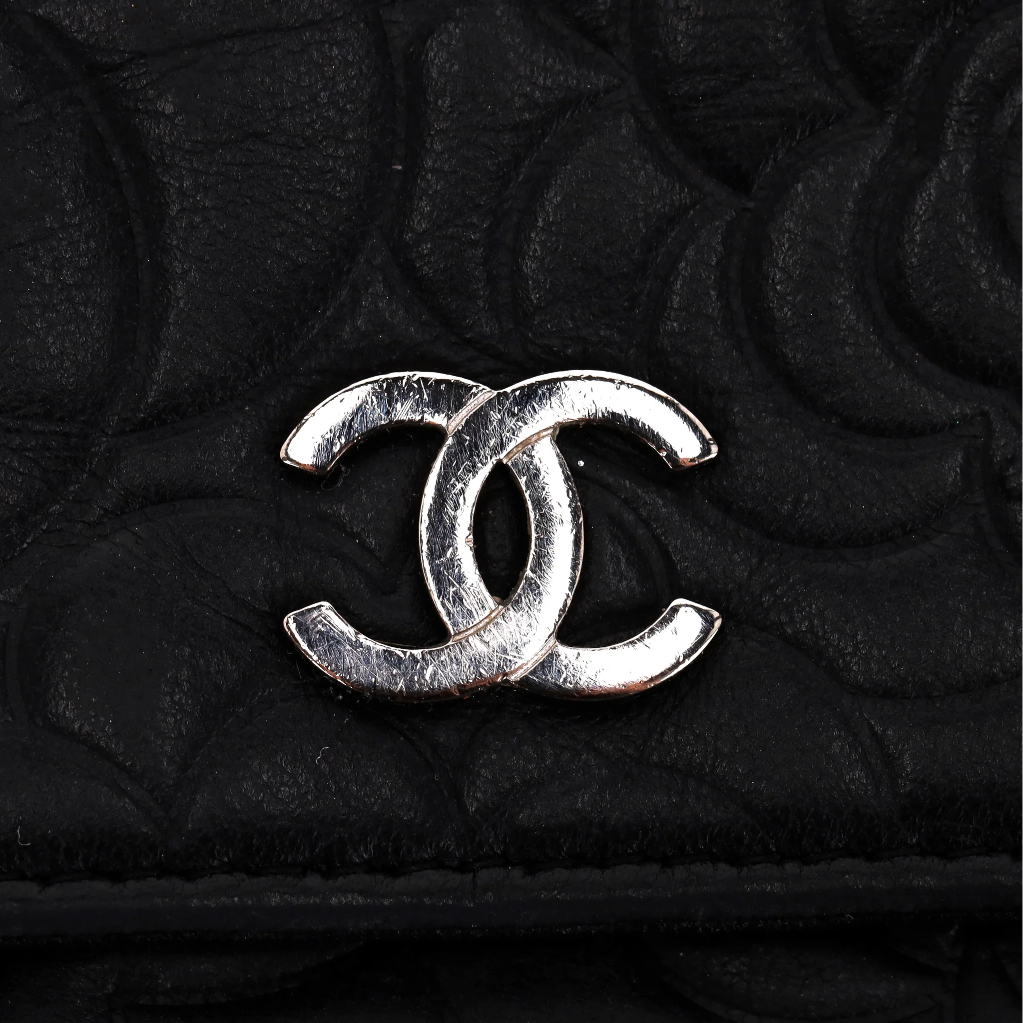 Chanel Camellia Flower Pattern Lambskin Leather Wallet On Chain - Image 7