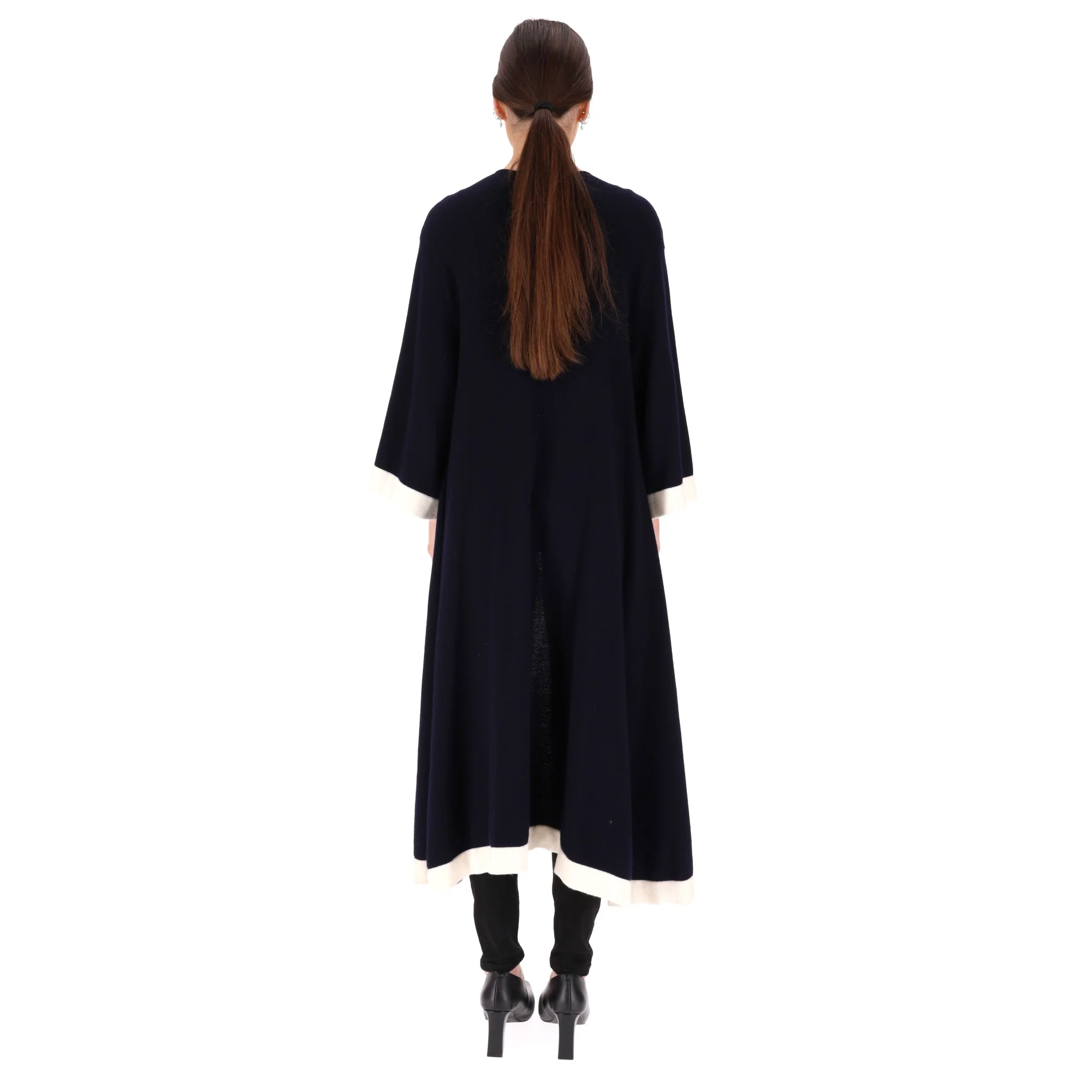 Chanel Cashmere Cardi/Coat With 'CC' Logo Buttons. Size 38FR - Image 4