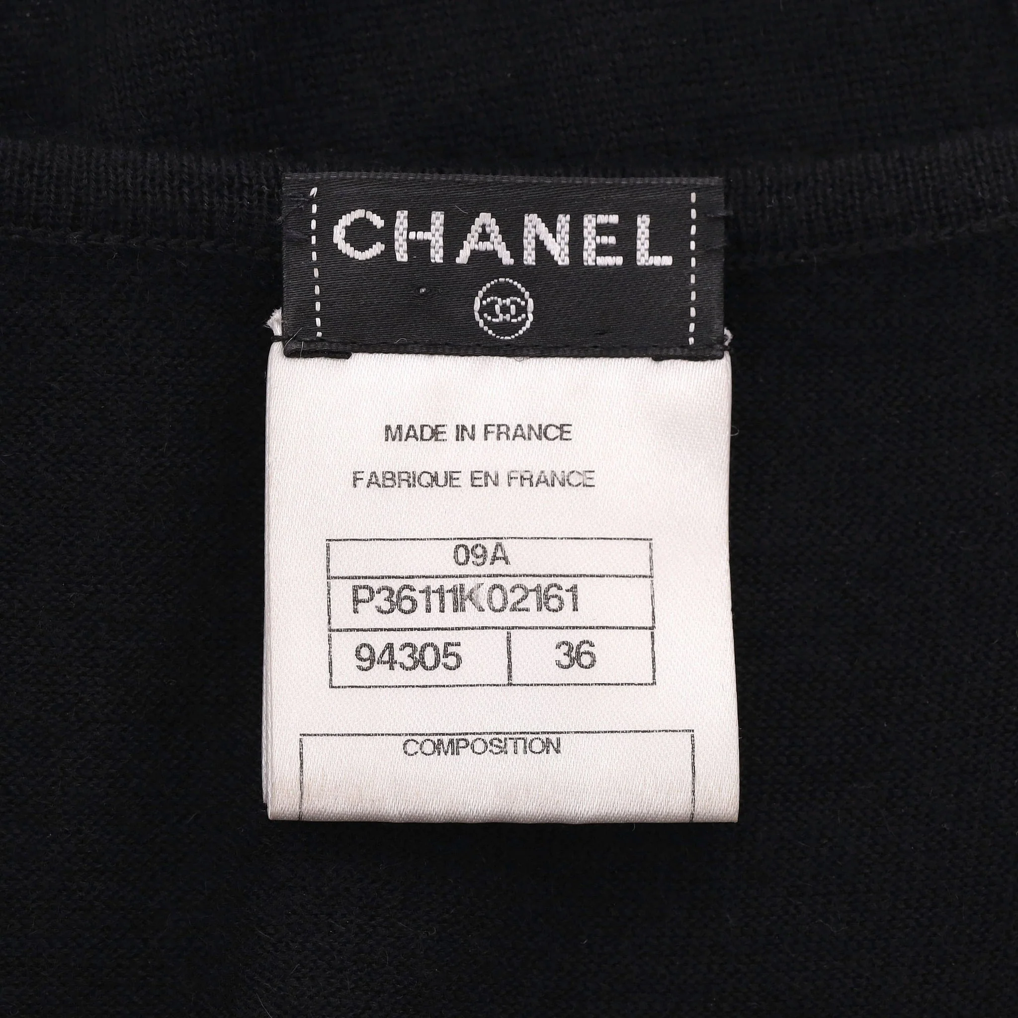 Chanel Cashmere Dress with 'CC' Logo & Phoenix Embroidery. Size 36FR - Image 6