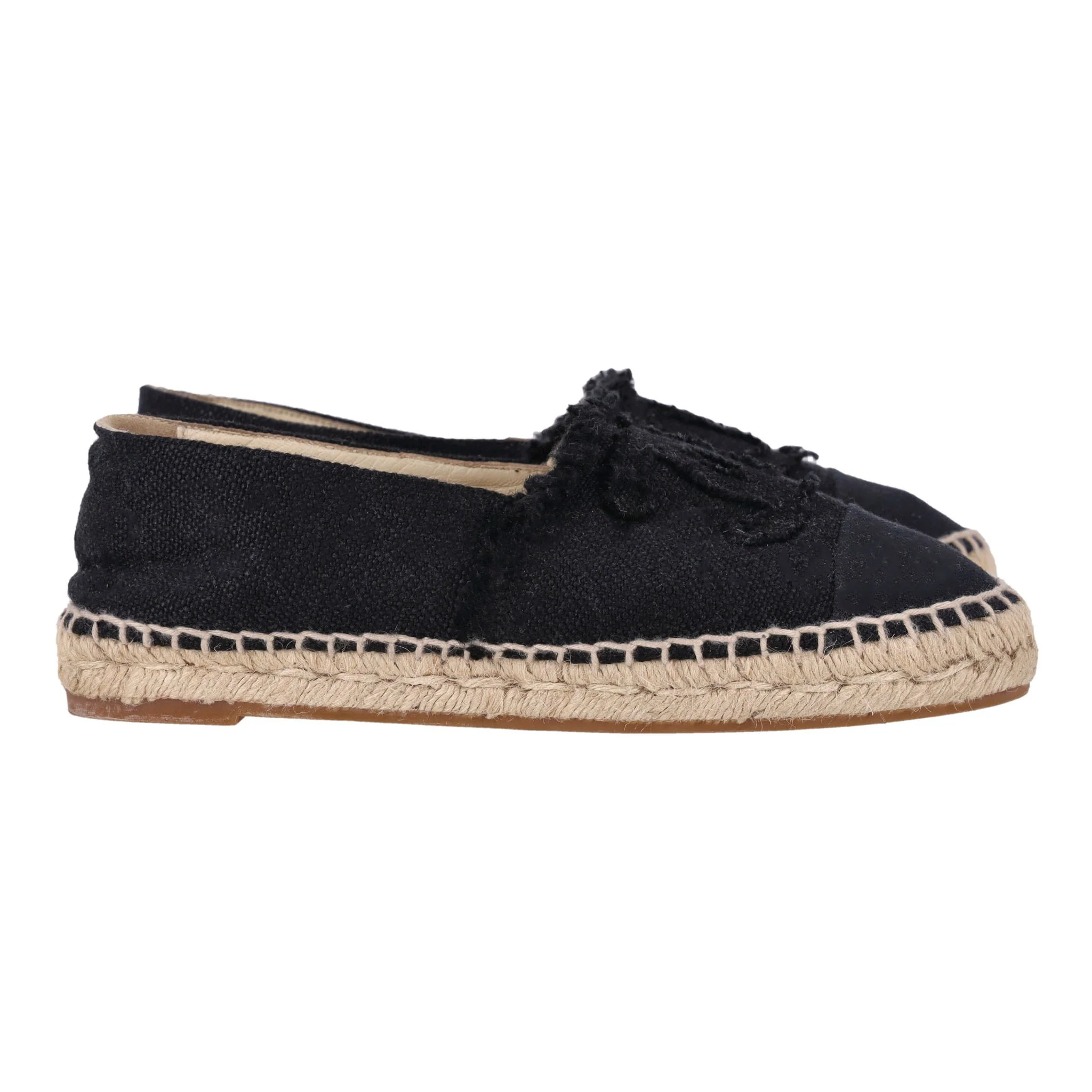 Chanel 'CC' Logo Canvas Espadrilles. Size 35 - Image 5