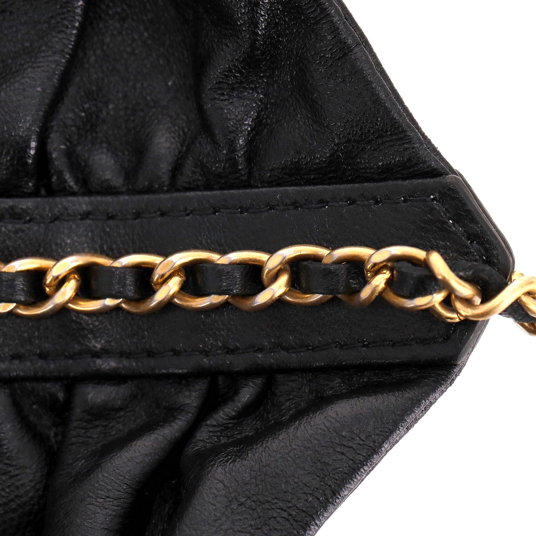 Chanel 'CC' Logo Diamond Quilted Lambskin Leather Card/Wallet On Chain With Ruffled Shoulder Pad - Image 12