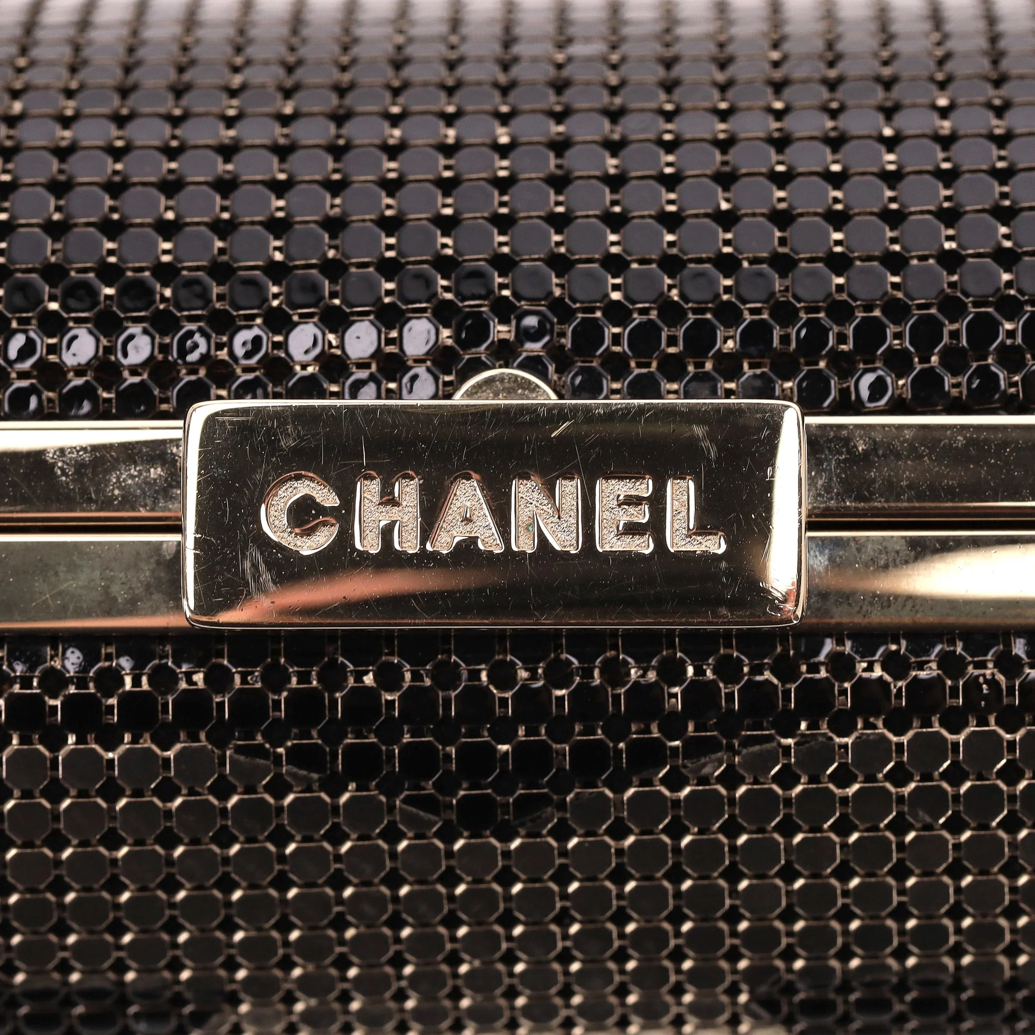 Chanel Chainmail 'CC' Logo  Hologram Minaudiere Bag - Image 8