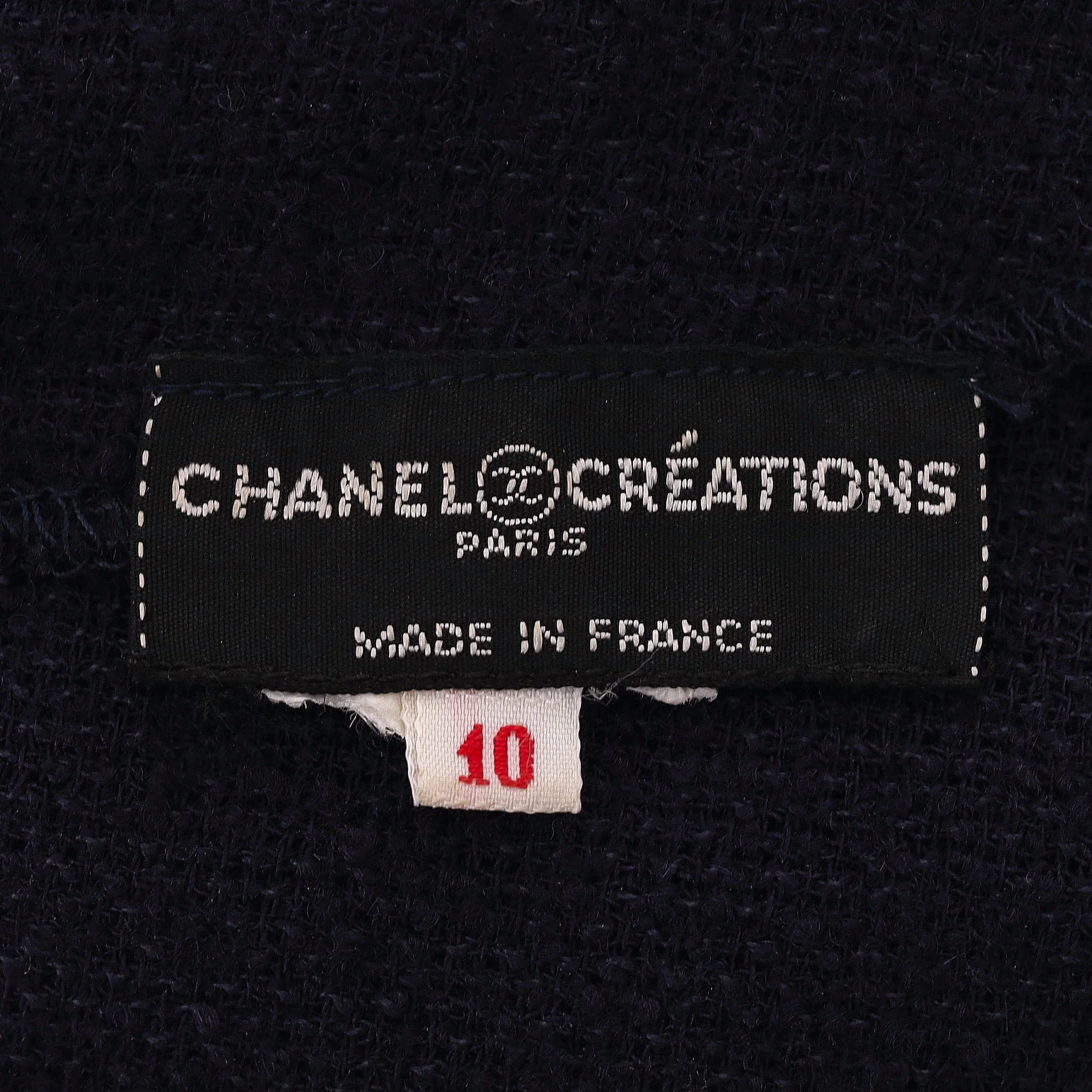 Chanel Creations 1970's Bow Detail Wool Dress With Lion Head Buttons. Size S - Image 6