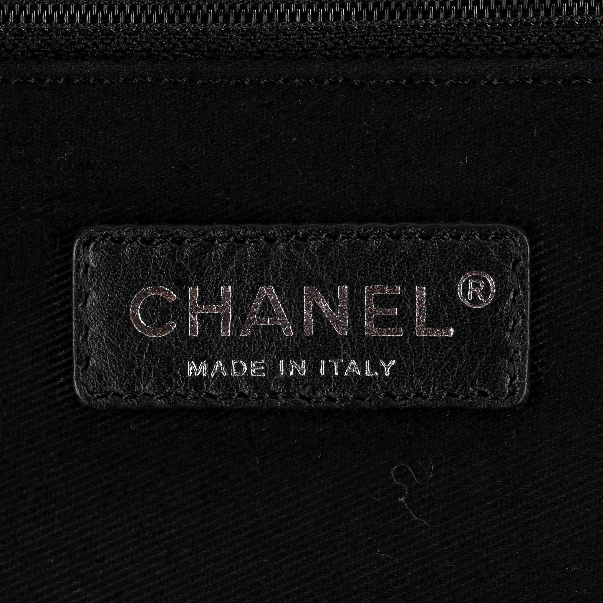 Chanel Diamond Quilted Nylon & Leather 'CC' Trolley Luggage - Image 13