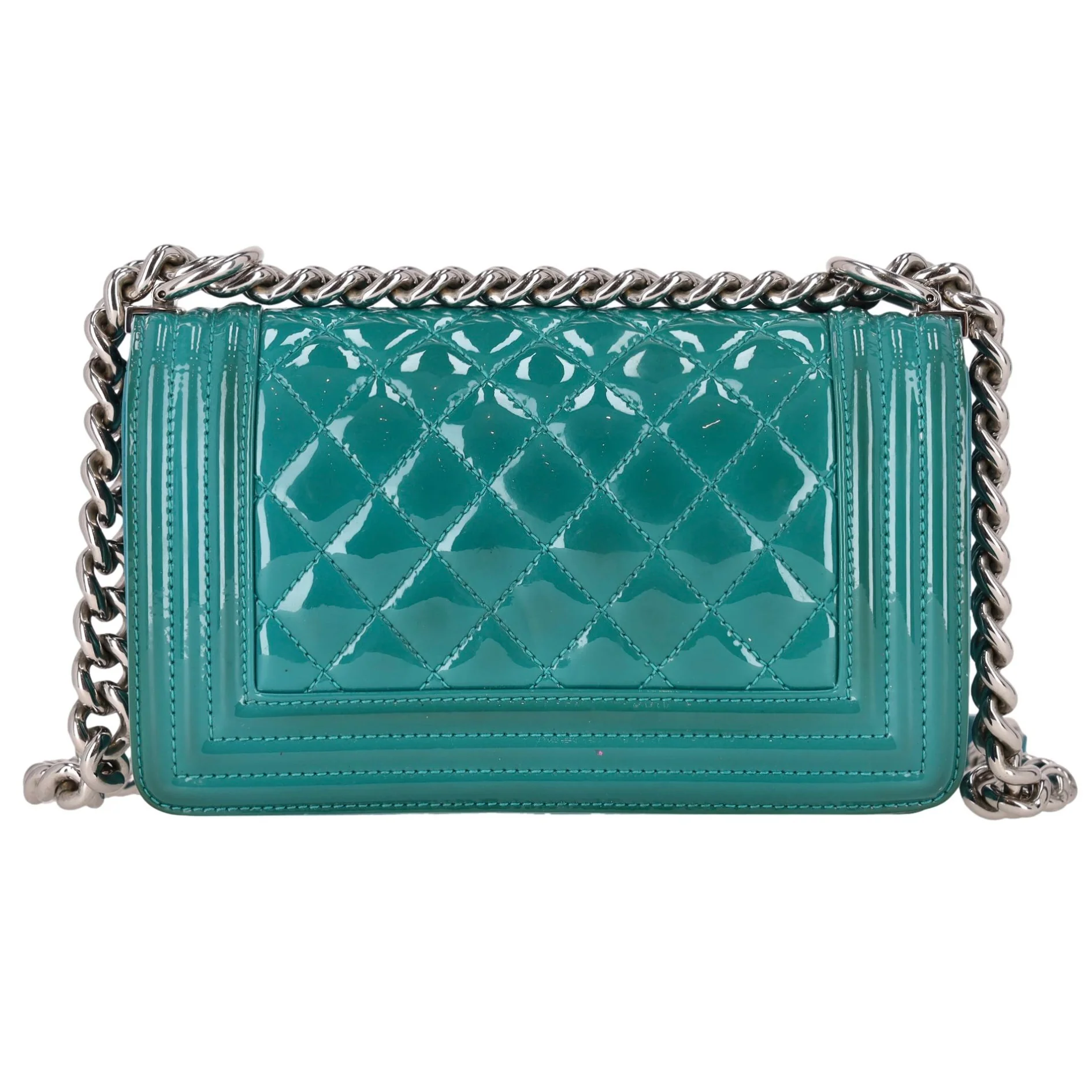 Chanel Diamond Quilted Patent Leather Plexiglass Medium Boy Flap Bag - Image 4