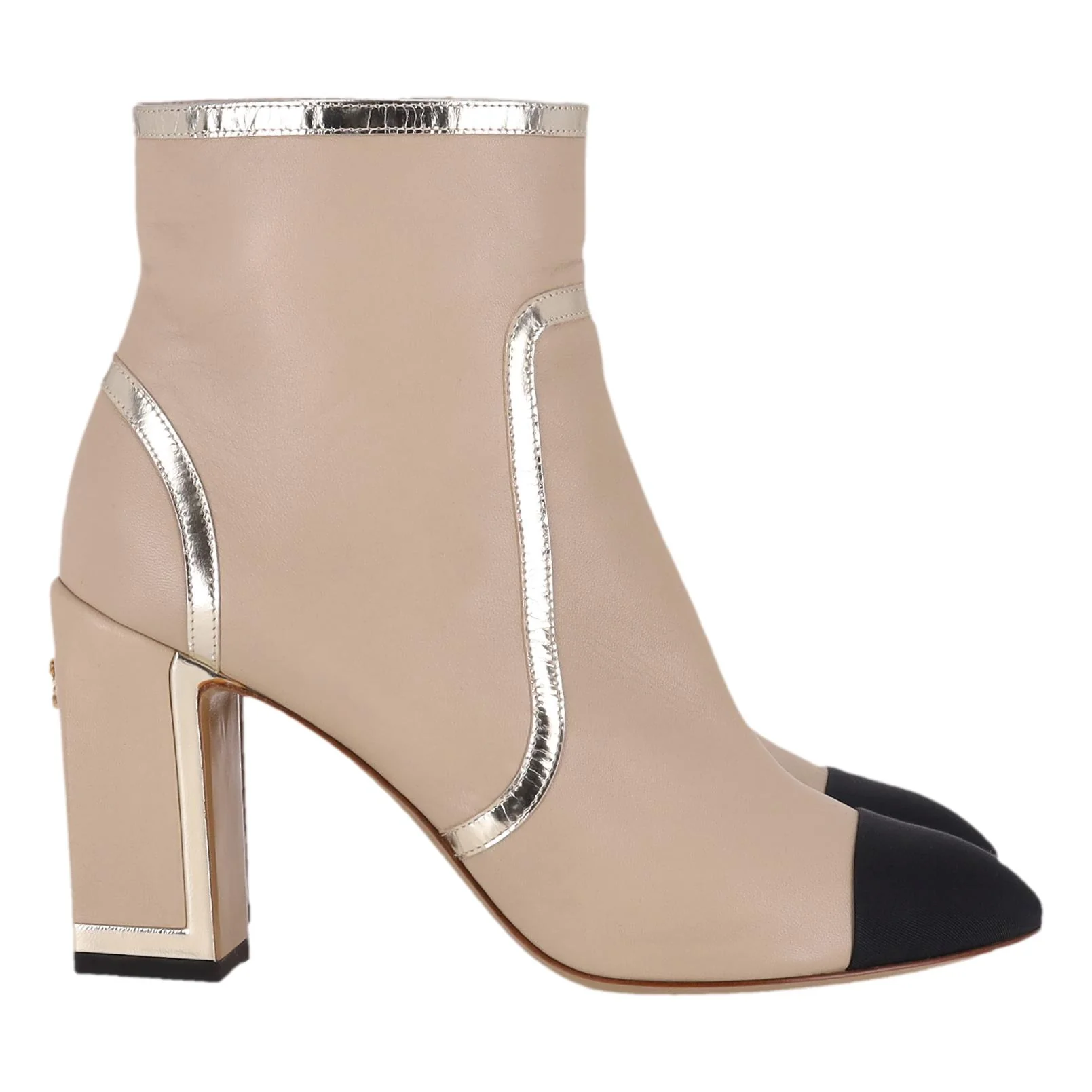 Chanel Lambskin Leather Ankle Boots With Grosgrain Trim & 'CC' Logo Heels. Size 40 - Image 4