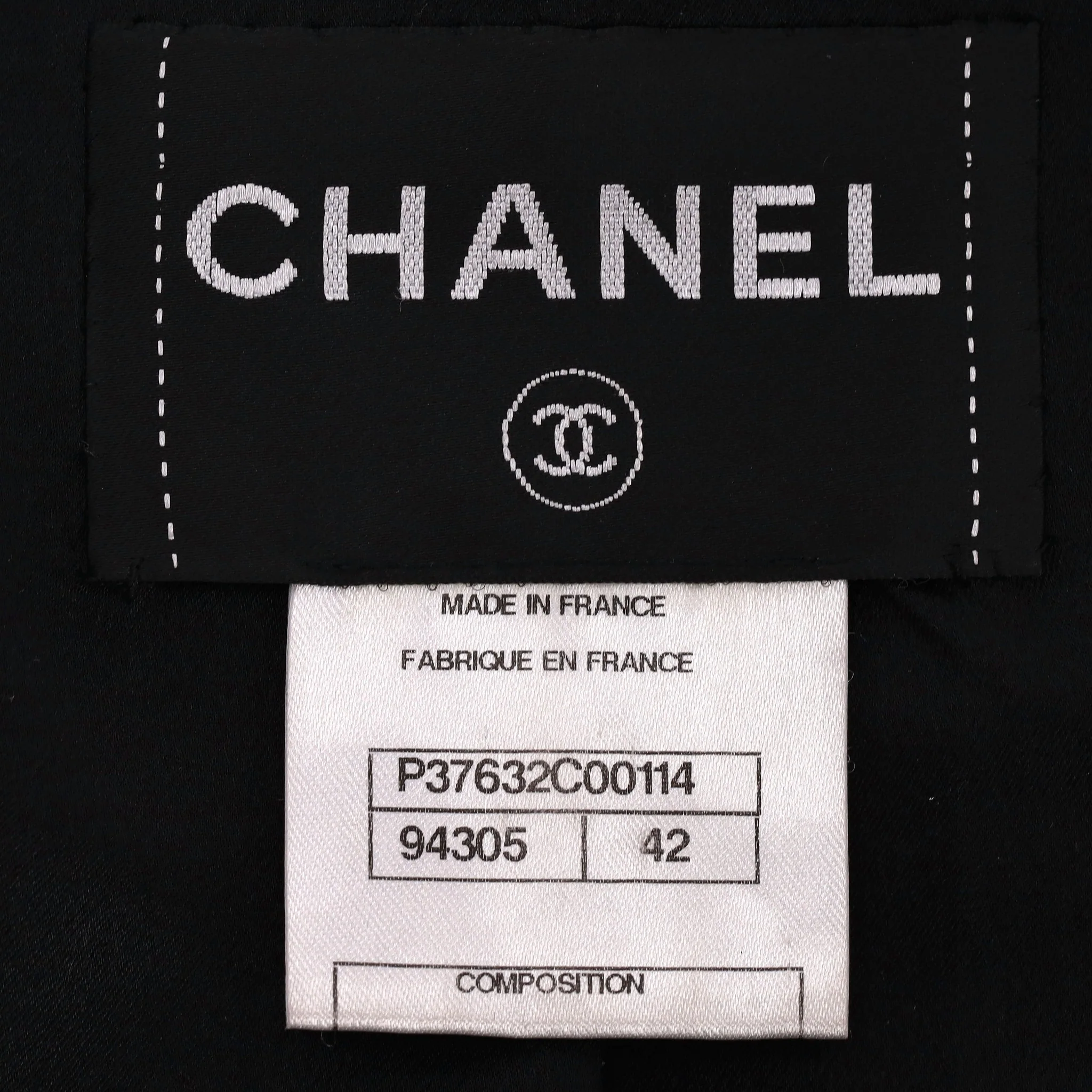 Chanel Leather Bomber Jacket With Pearl Buttons. Size 42IT - Image 8