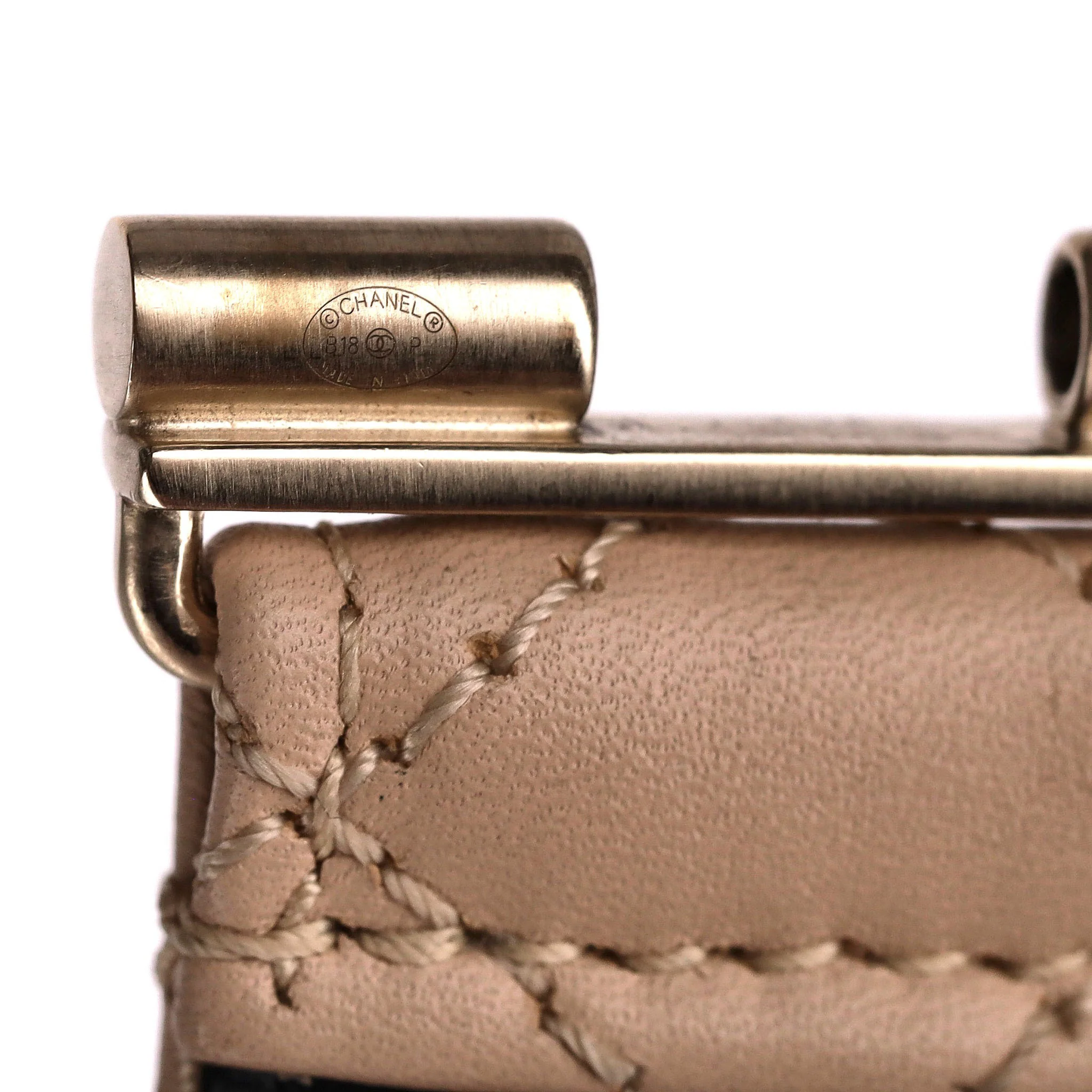 Chanel Quilted Leather Cuff Bracelet With Pearl 'CC' Logo - Image 8