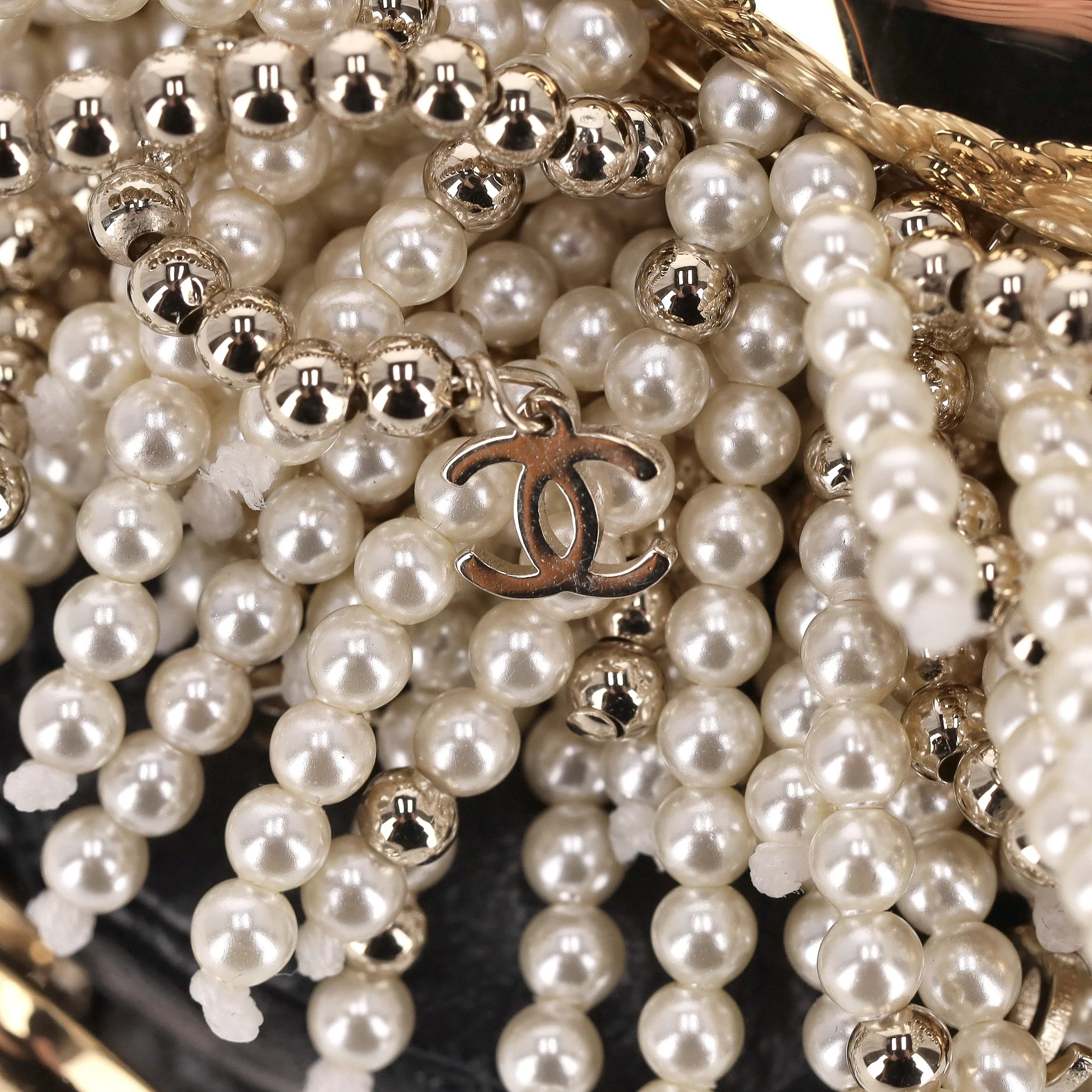 Chanel Lion Head Pearl & Leather Evening Bag - Image 8