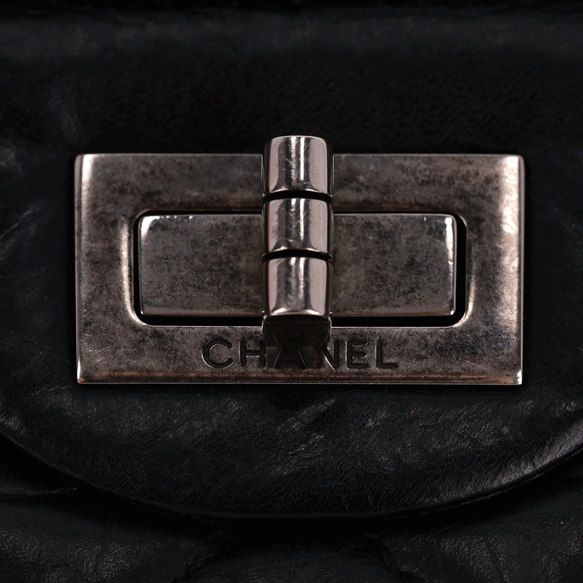 Chanel Ltd Edition Reissue 2.55 Lucky Charm Double Flap Leather Bag - Image 8
