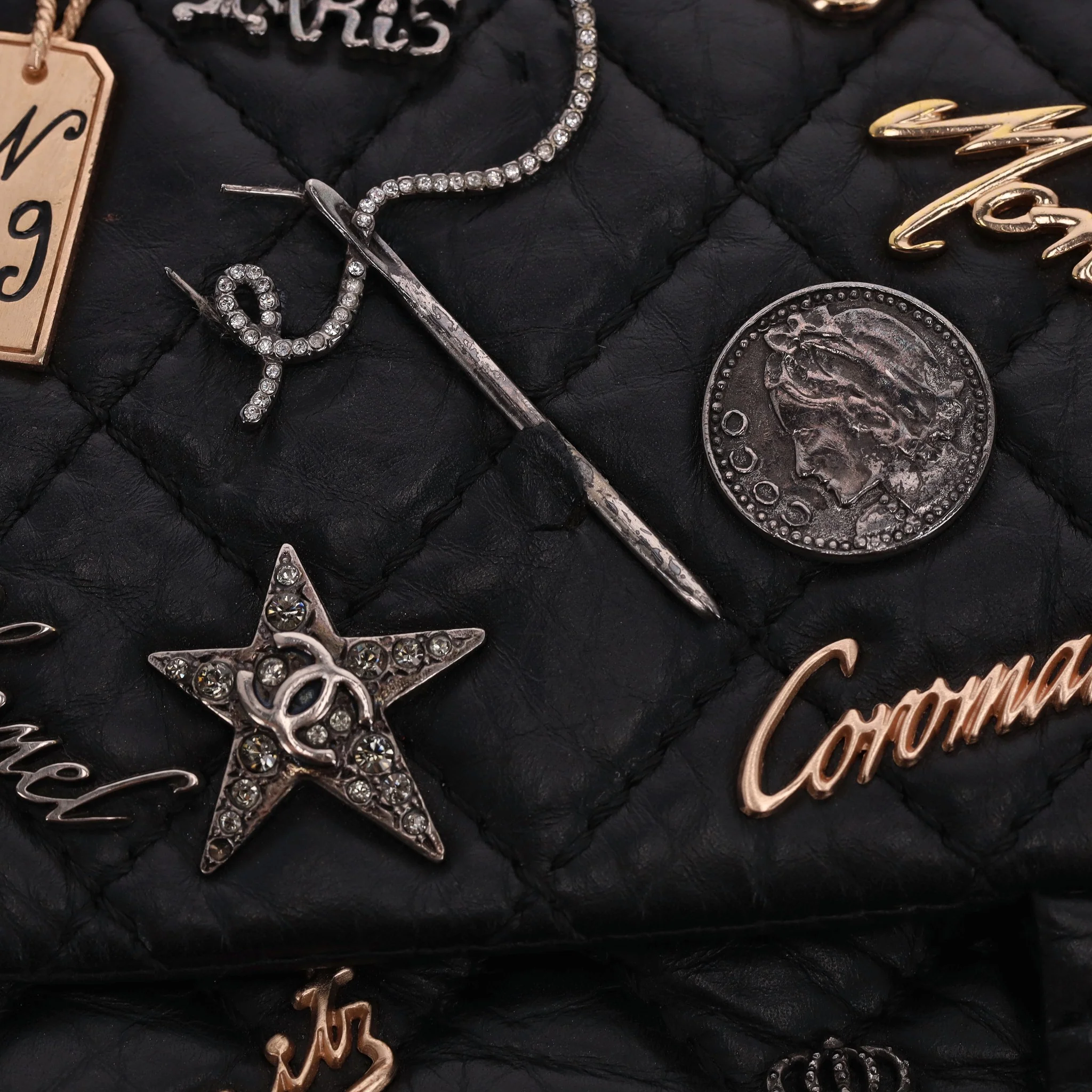Chanel Ltd Edition Reissue 2.55 Lucky Charm Double Flap Leather Bag - Image 9