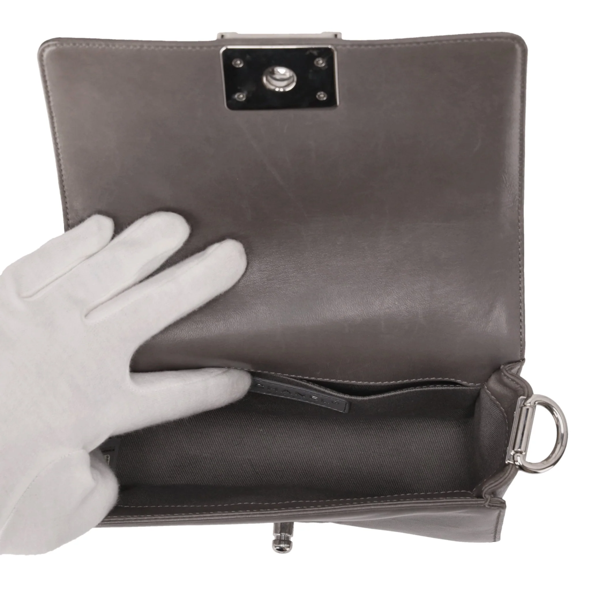 Chanel Ltd Edition Leather & Galuchat Stingray Boy Bag - Image 5
