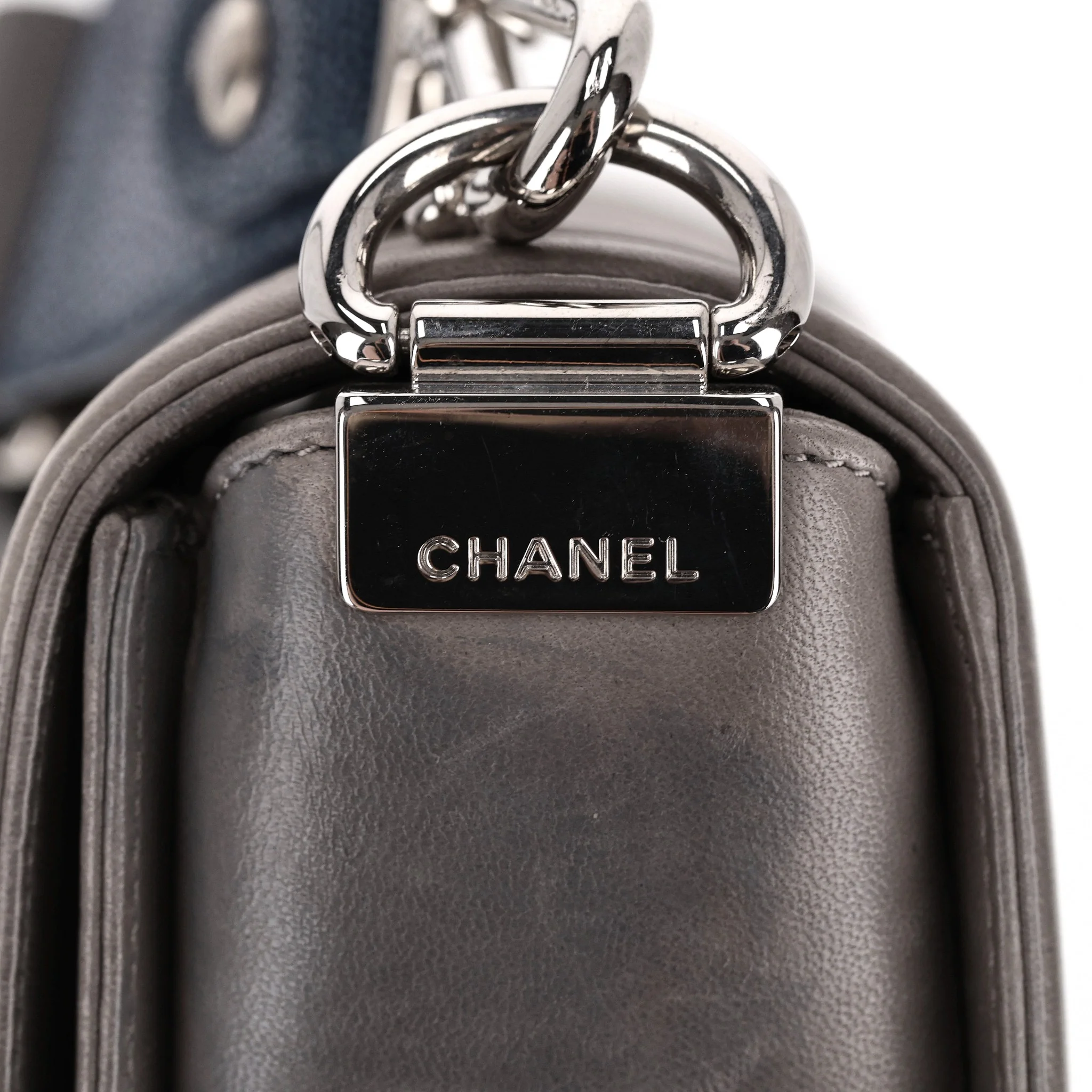 Chanel Ltd Edition Leather & Galuchat Stingray Boy Bag - Image 7