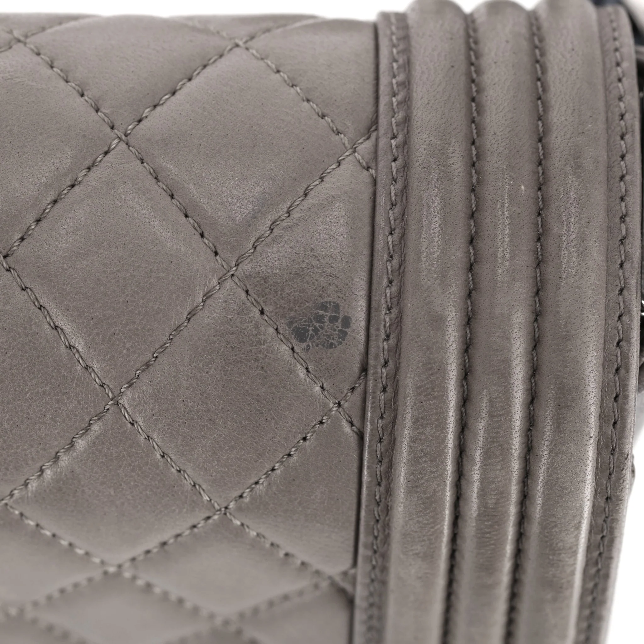 Chanel Ltd Edition Leather & Galuchat Stingray Boy Bag - Image 9