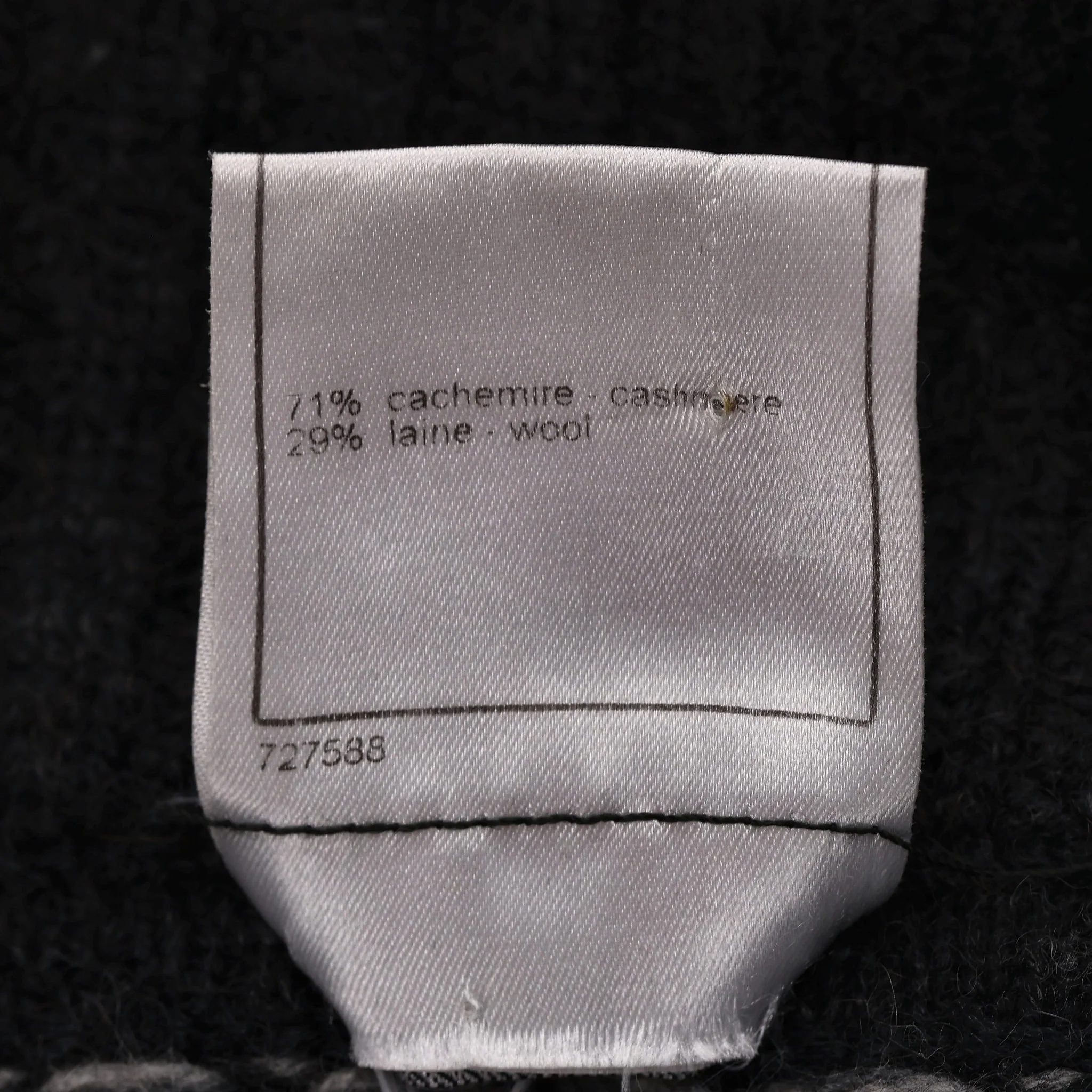 Chanel Cashmere Funnel Neck Cardigan/Jacket. Size 42FR - Image 10