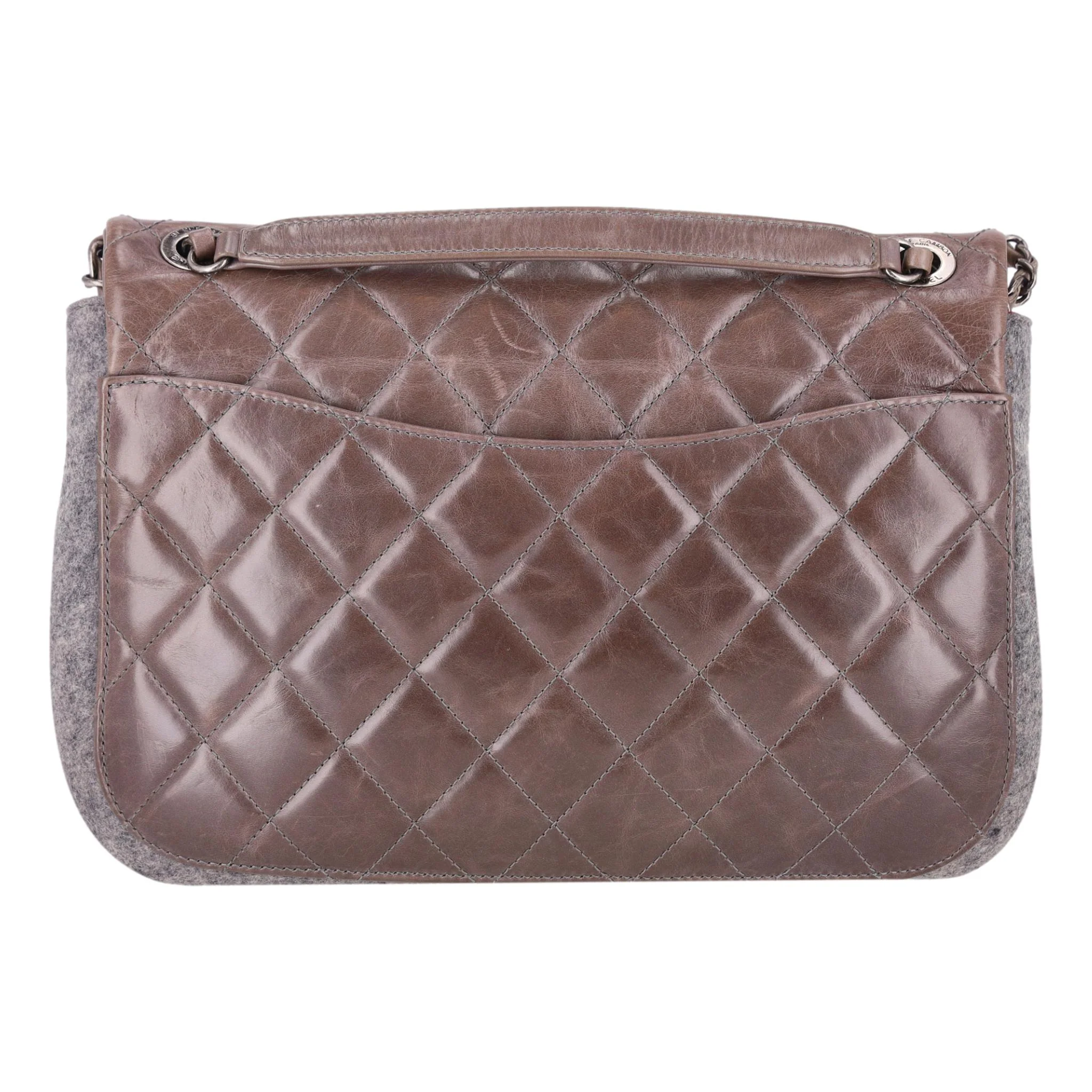 Chanel Paris-Salzburg Métiers d'Art Edelweiss Medium Flap Bag - Image 4