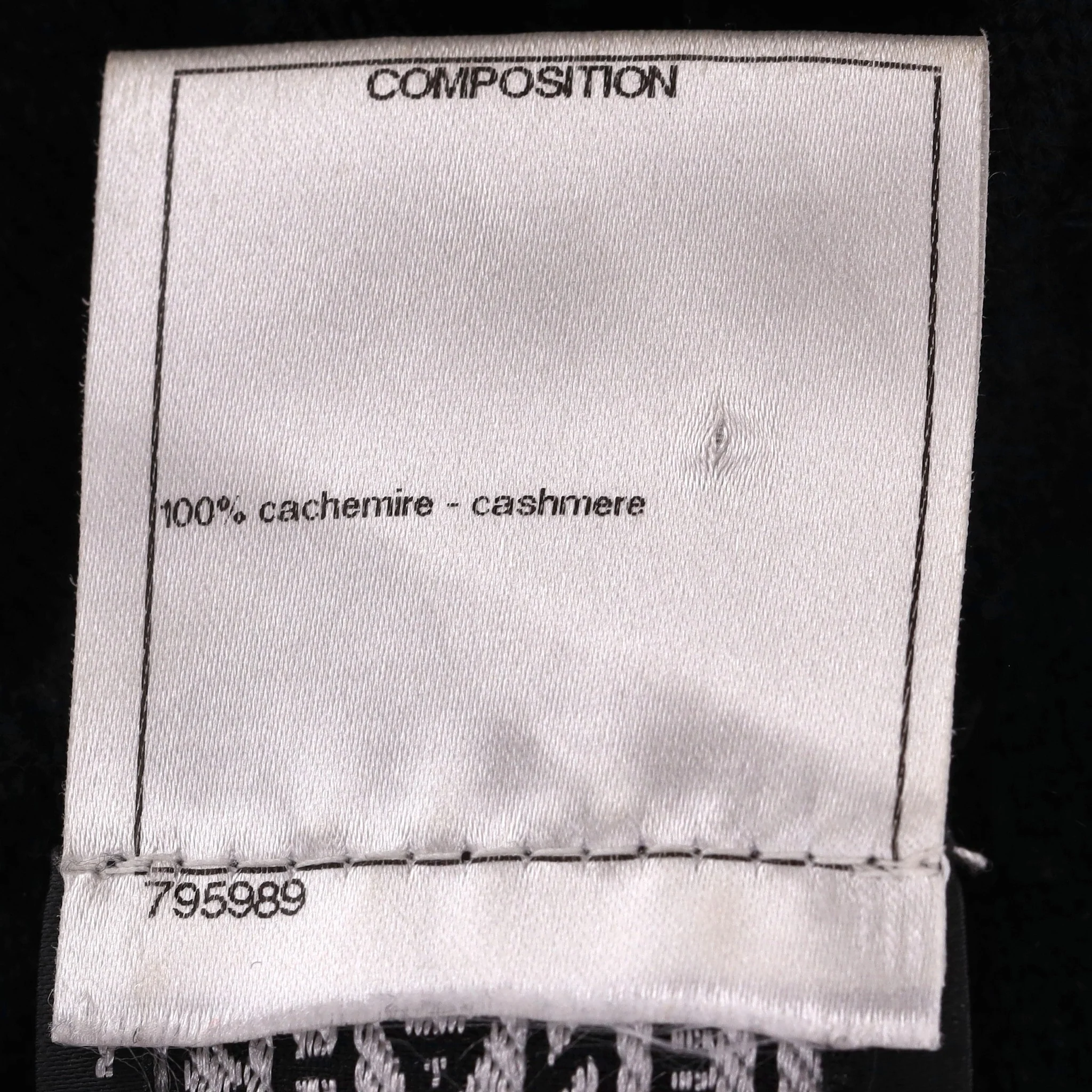 Chanel Pearl & Camellia Flower Cashmere Dress. Size 42IT - Image 8