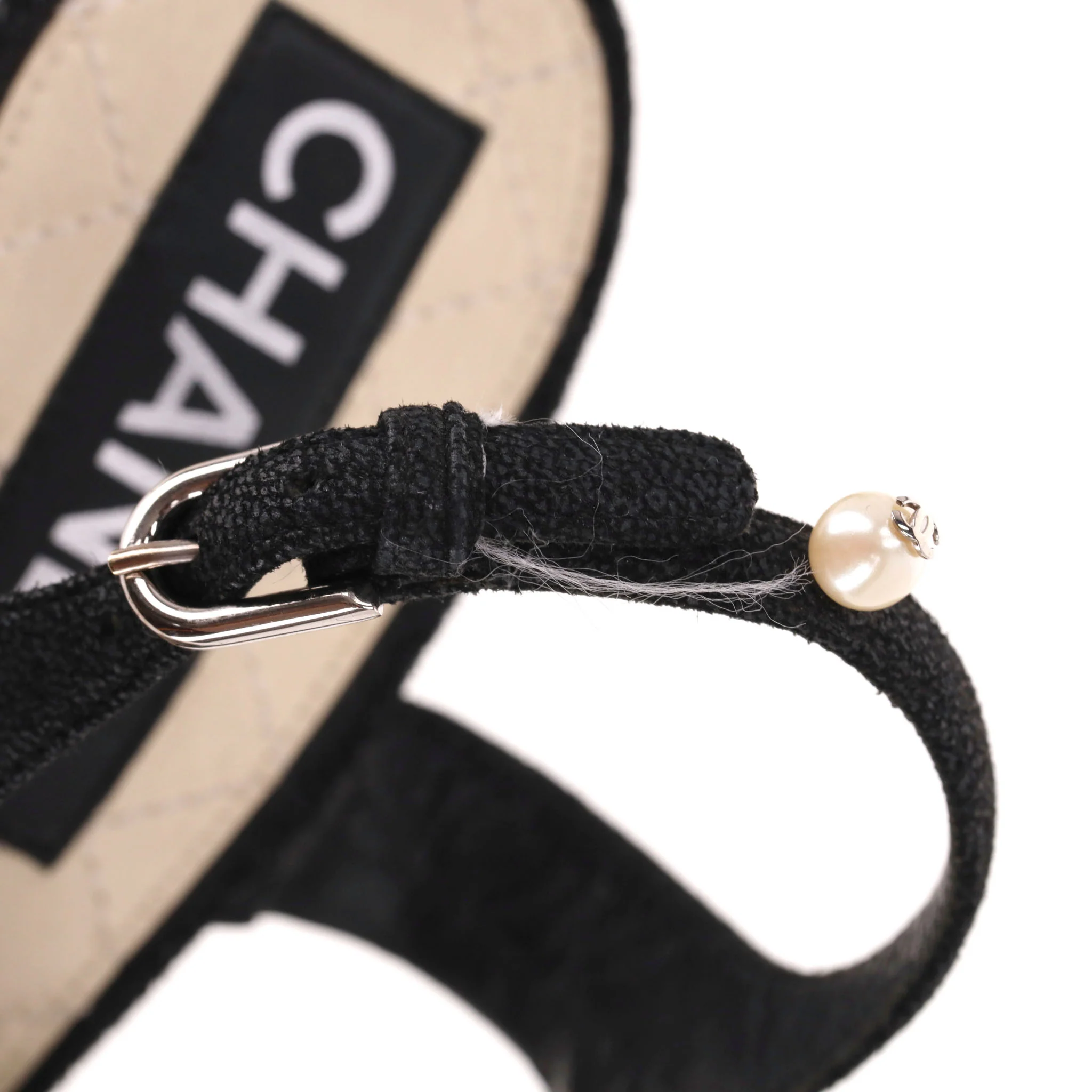 Chanel Pearl Embellished Suede Sandals. Size 40 - Image 8
