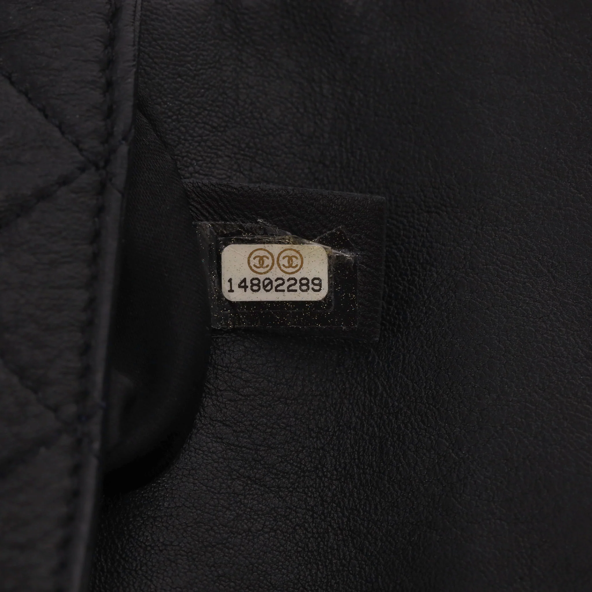 Chanel Re-Issue Quilted Lambskin Clutch Bag - Image 10