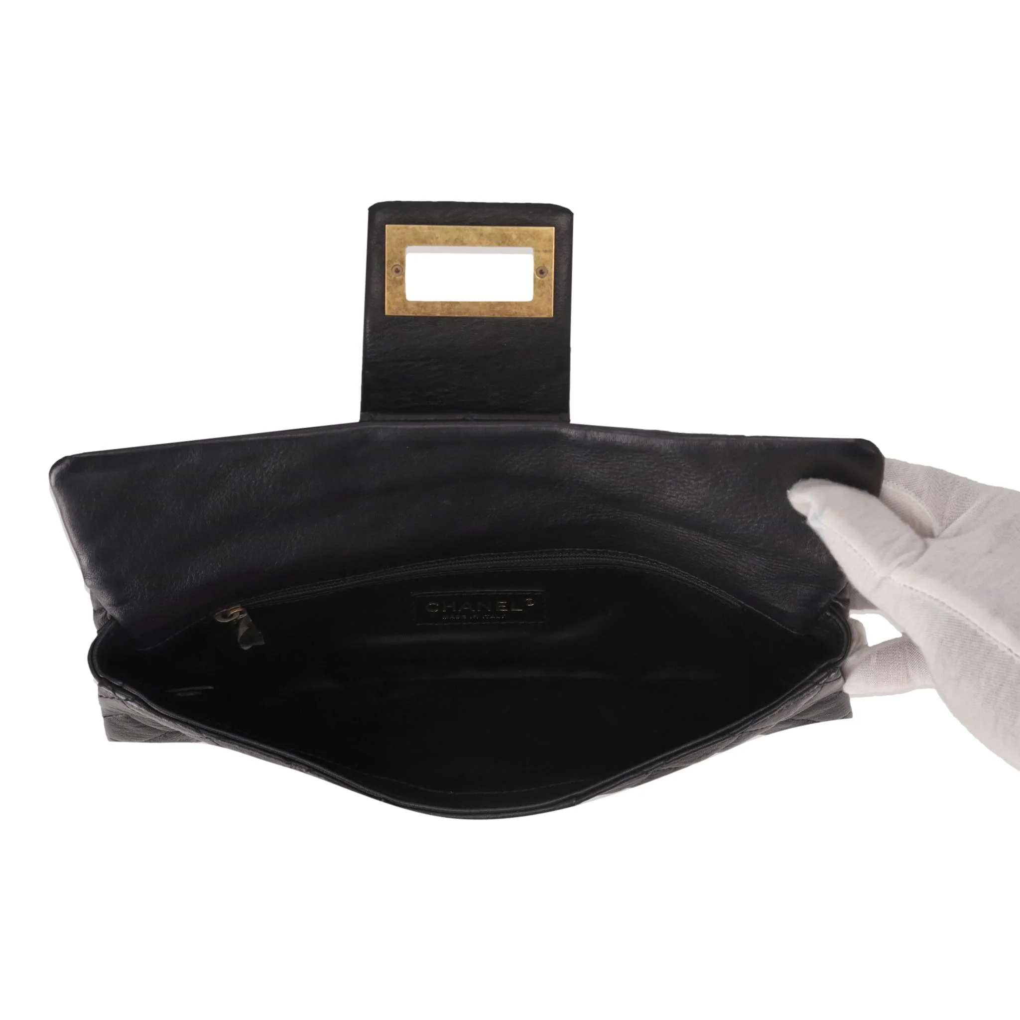 Chanel Re-Issue Quilted Lambskin Clutch Bag - Image 5