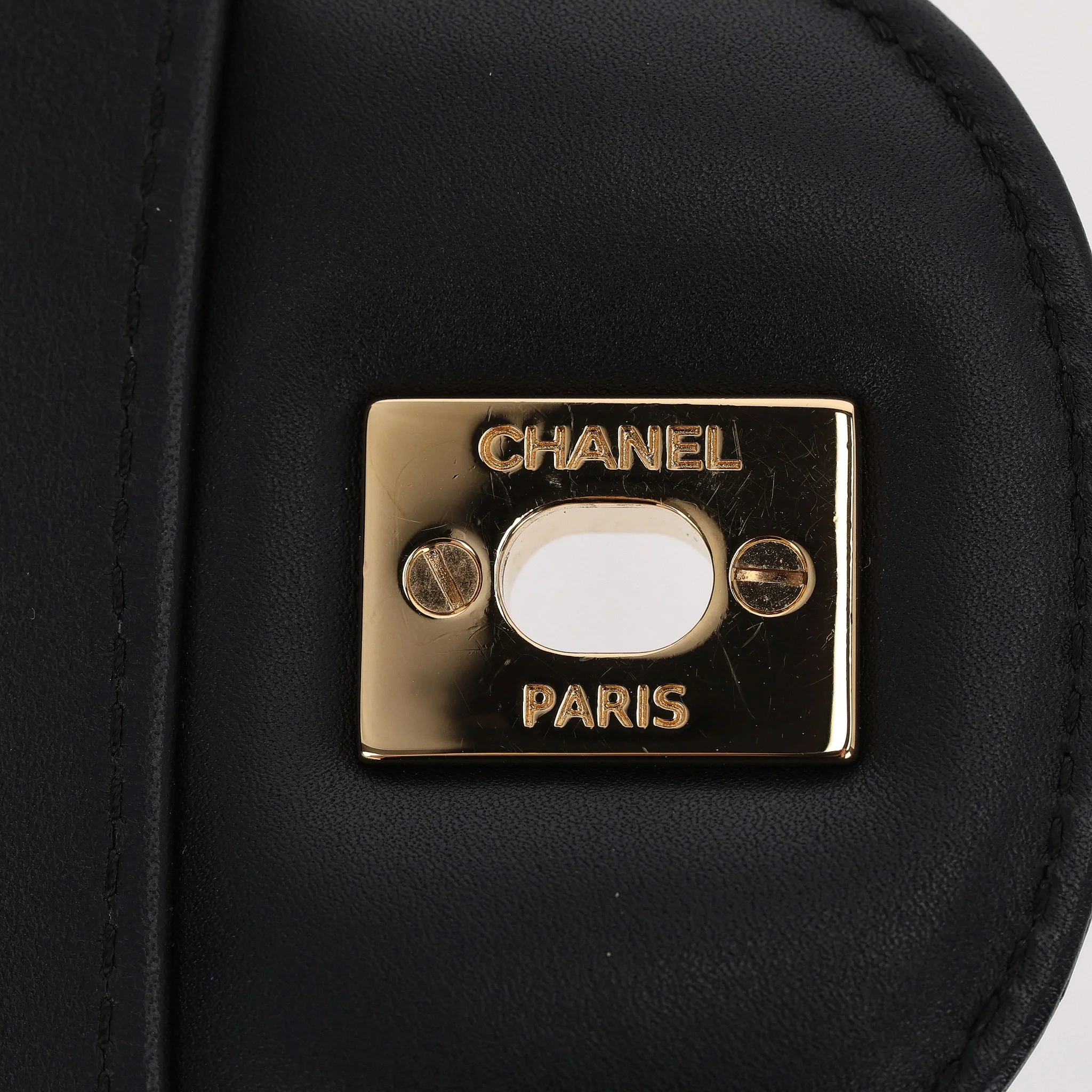 Chanel Shiny Alligator Jumbo Double Flap Bag - Image 11
