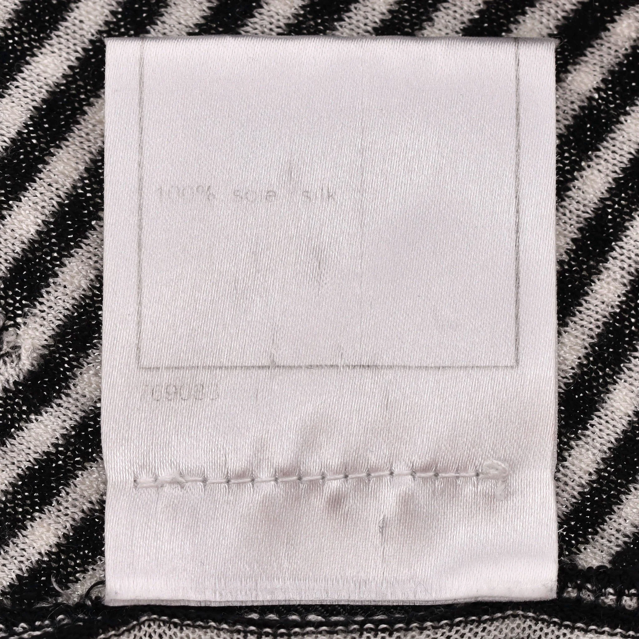 Chanel Striped 'CC' Logo Silk Top. Size 38FR - Image 6