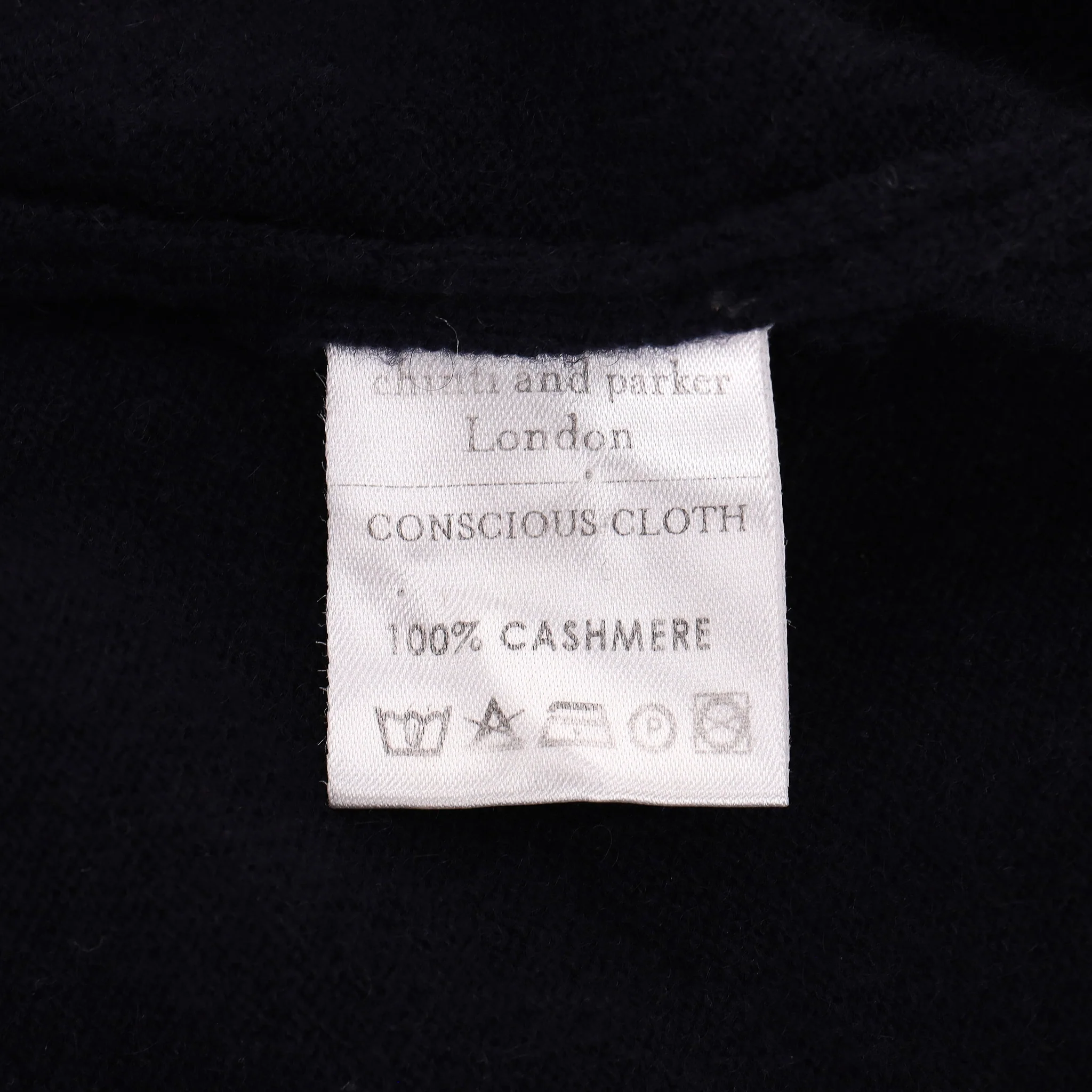 Chinti & Parker Cashmere Polka-Dot Cardigan. Size M - Image 8