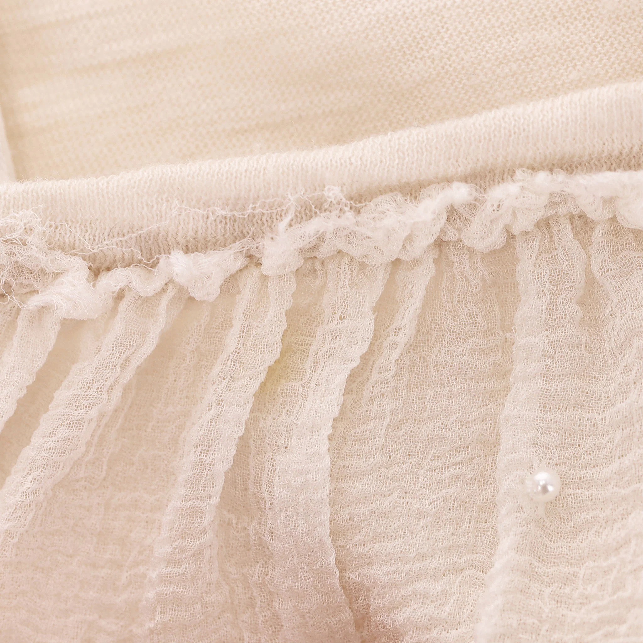 Chloe Silk, Linen & Cotton Blend Lace & Pearl Detail Top. Size XS - Image 8
