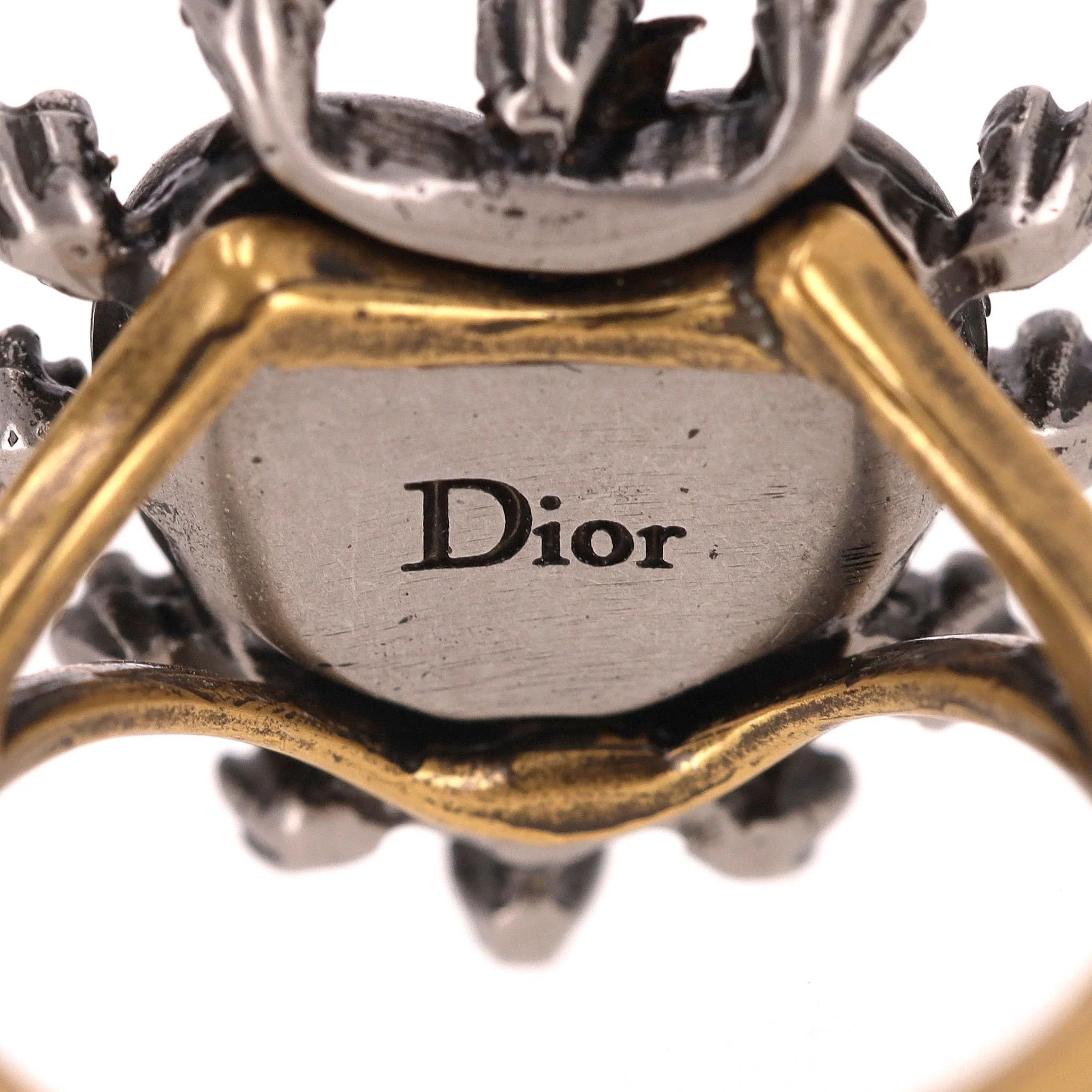 Dior Crystal Heart-Shaped Bee Ring - Image 6