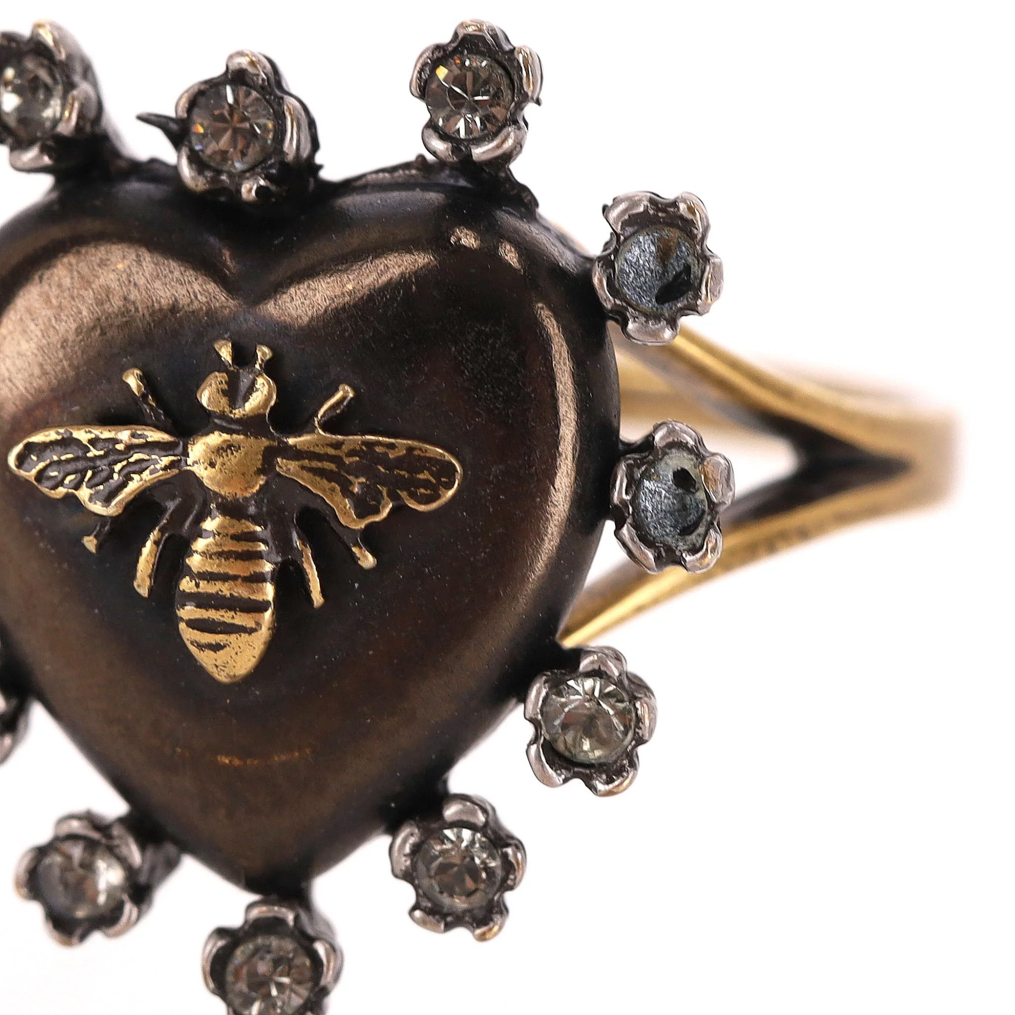 Dior Crystal Heart-Shaped Bee Ring - Image 8